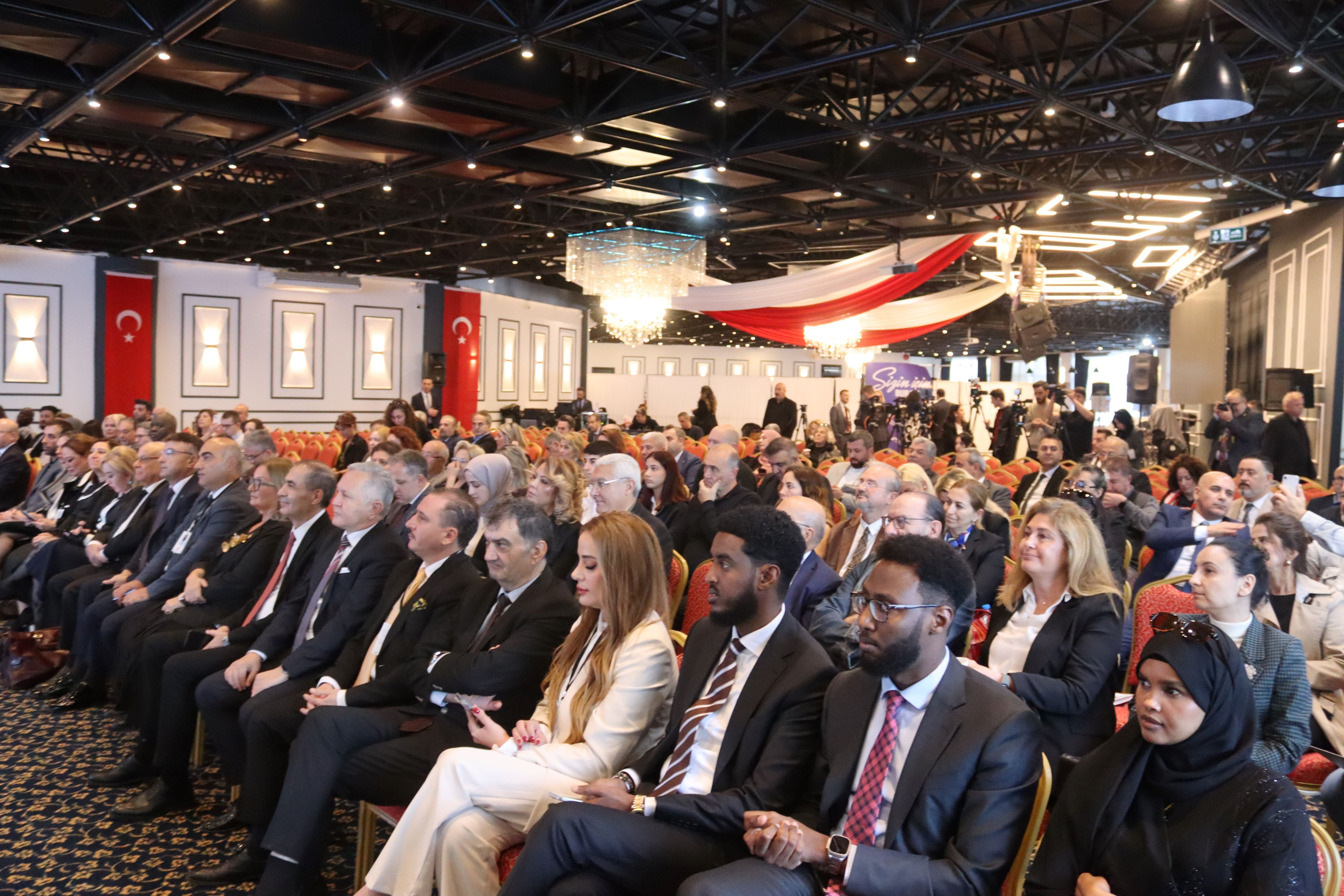 Türkiye’nin Sağlık Turizmi Gücü İzmir’de Vitrine Çıktı (4)