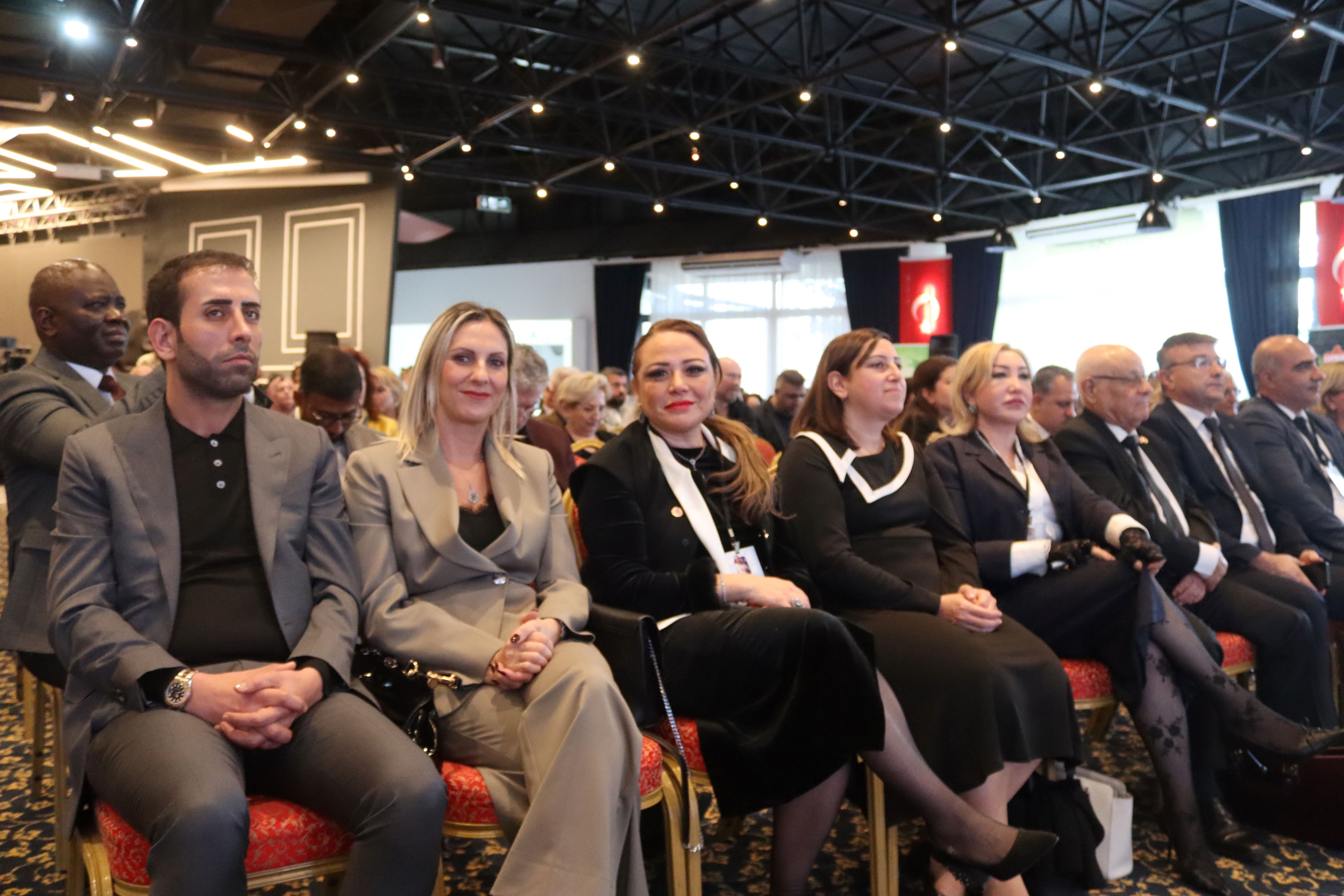 Türkiye’nin Sağlık Turizmi Gücü İzmir’de Vitrine Çıktı (5)