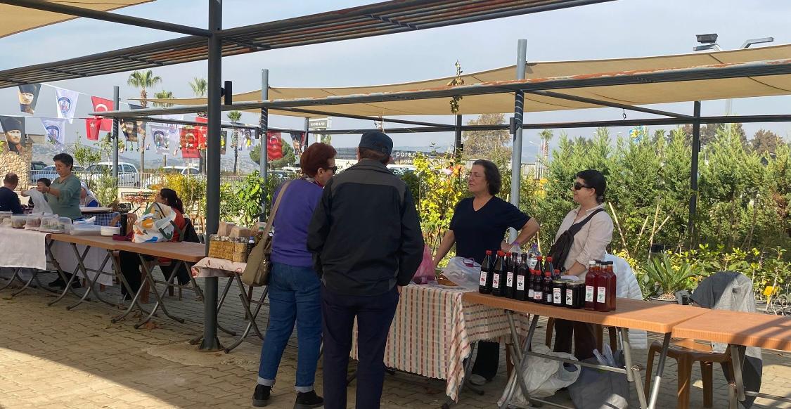 Üretici Pazarı Bereketiyle Devam Ediyor (1)