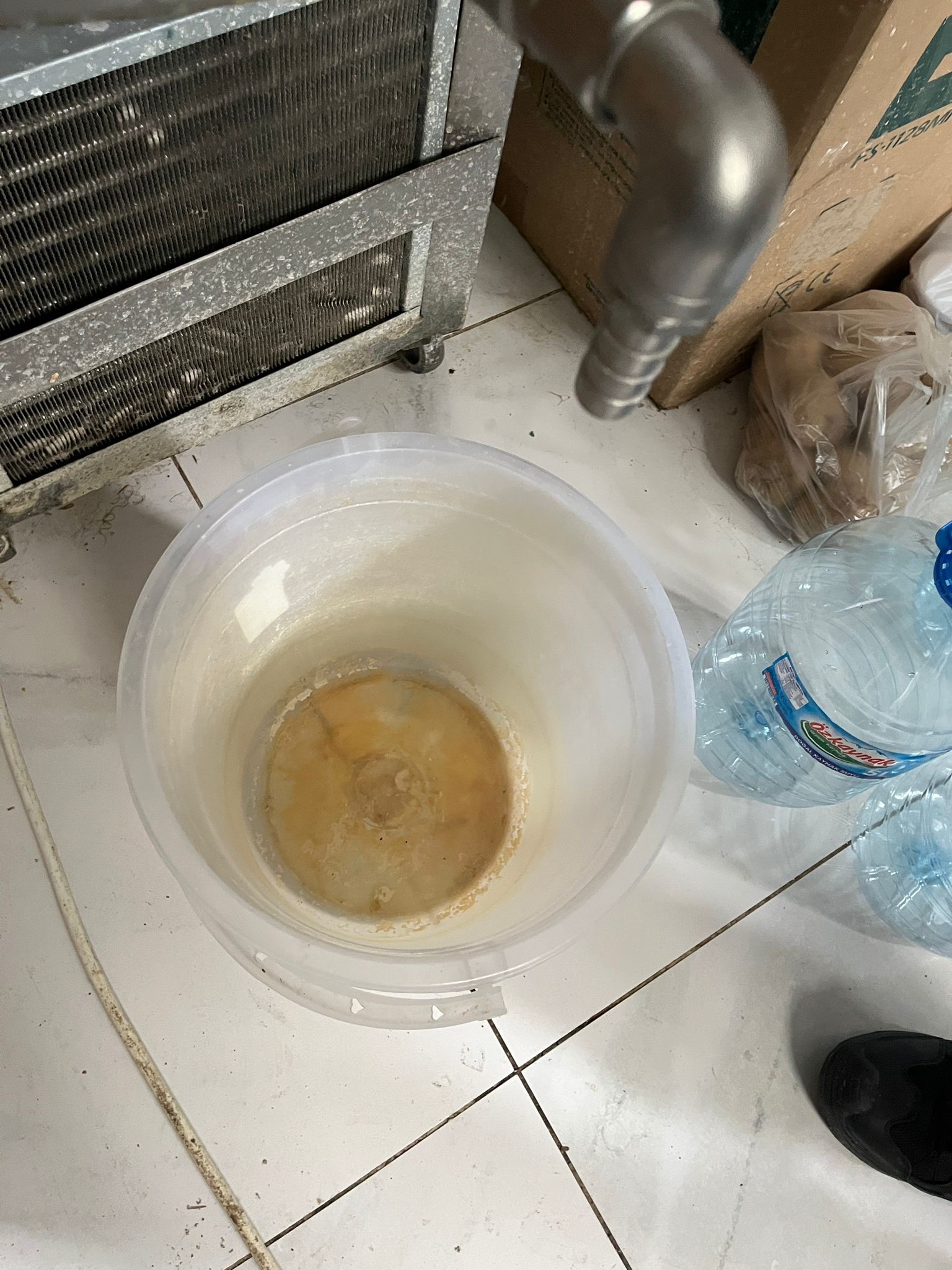 Üretim Alanındaki Şaşırtıcı Manzara, Zabıtaları Bile Şok Etti (4)