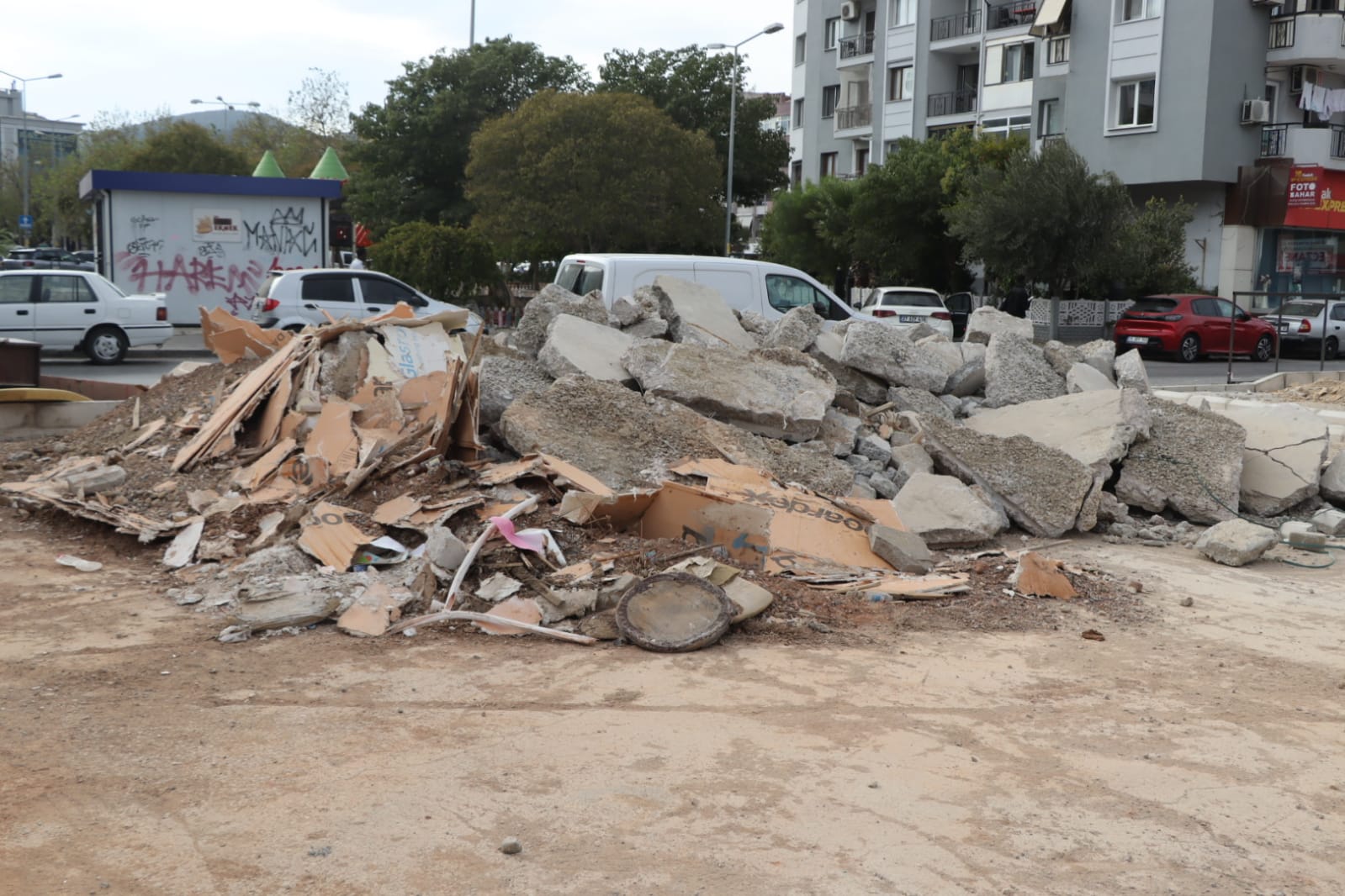 Yaşadı’dan Belediye’ye sert çıkış
