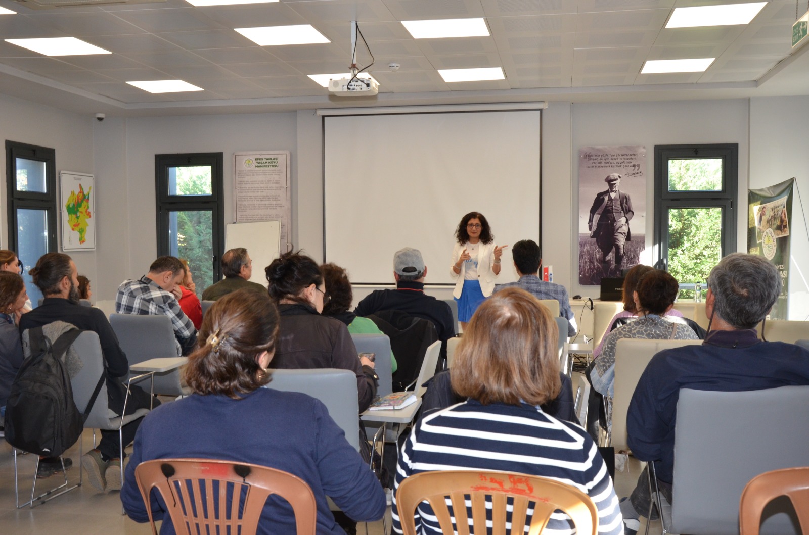 Yaşam Köyü’nde Üretici Pazarı Bu Hafta Bambaşkaydı! (4)