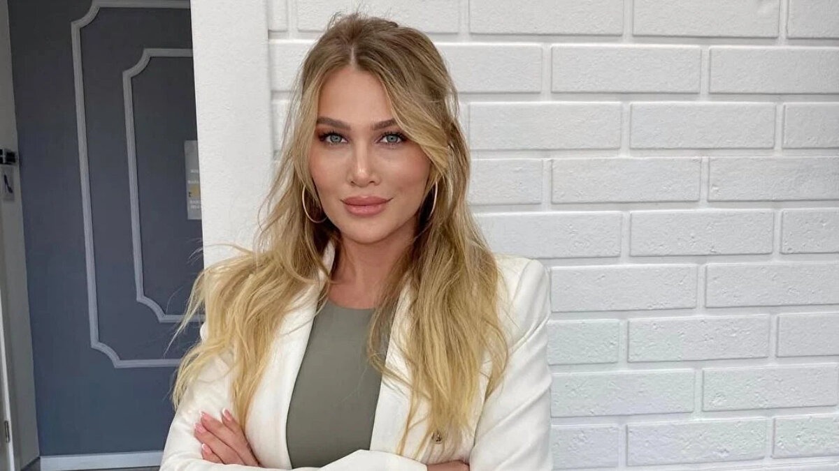 Yasemin Arı Kimdir Fakirlerle Aynı Kokmak Istemiyorum Diyen Yasemin Arı Kaç Yaşında (3)