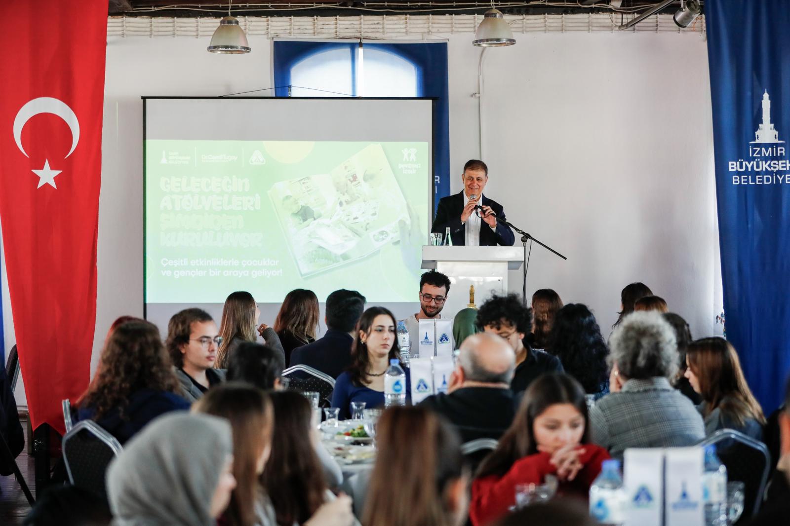 Yuvamız İzmir’den Büyük Proje! Çocuklar Üniversitelilerle Buluşuyor (11)