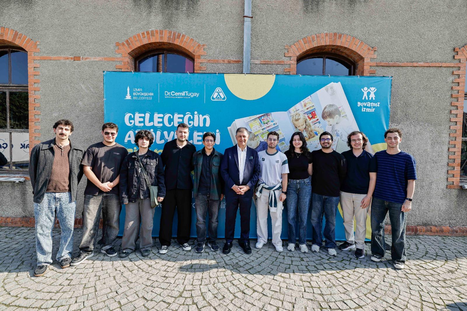 Yuvamız İzmir’den Büyük Proje! Çocuklar Üniversitelilerle Buluşuyor (3)