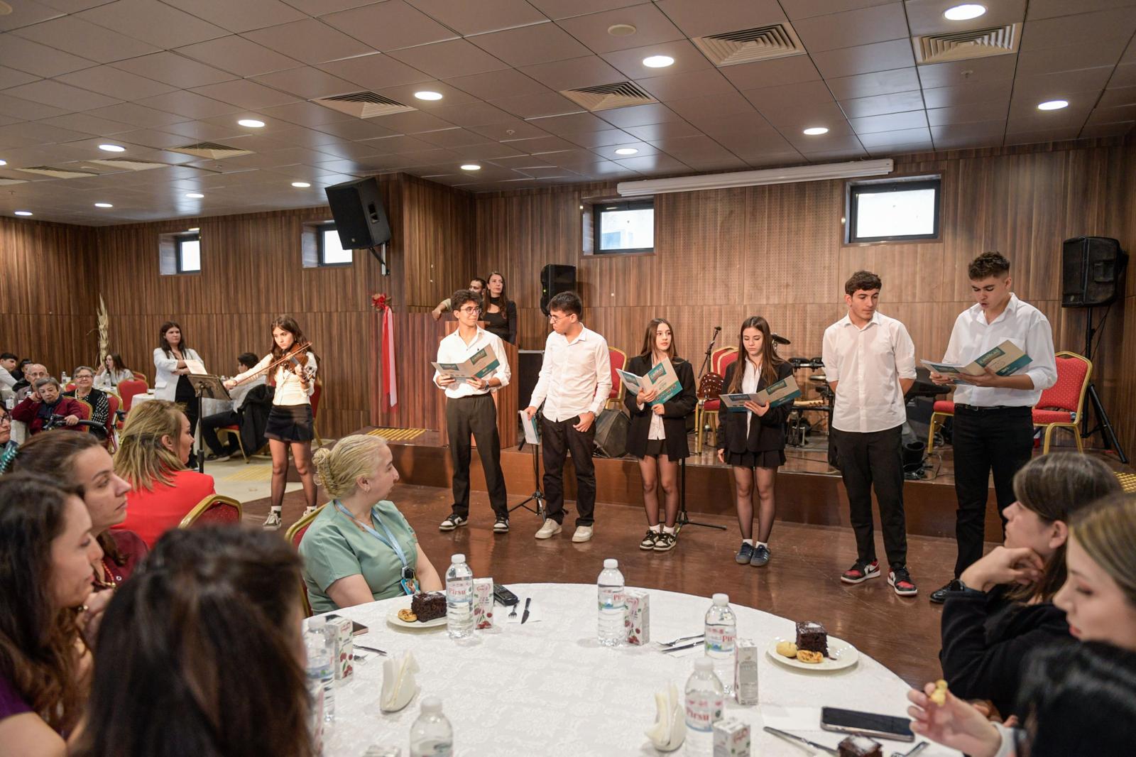 Zübeyde Hanım Huzurevi’nde Anlamlı 24 Kasım Kutlaması (7)