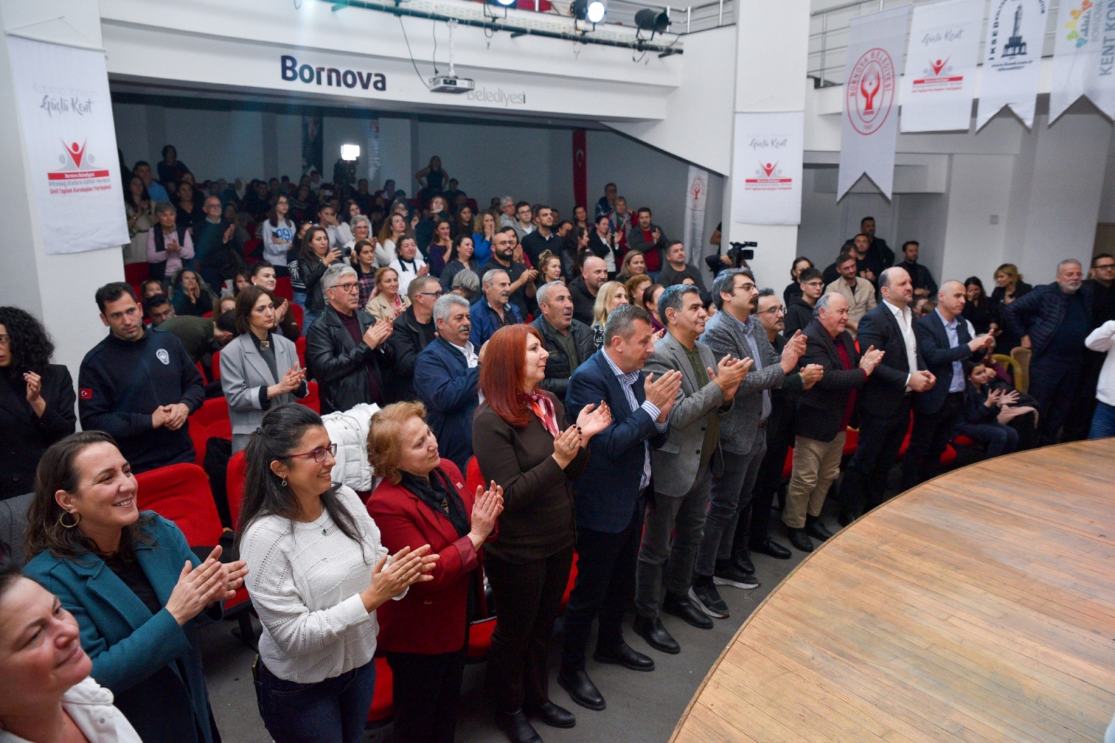 41 Yıl Sonra Sahnede Bornova’da Yankılandı (1)