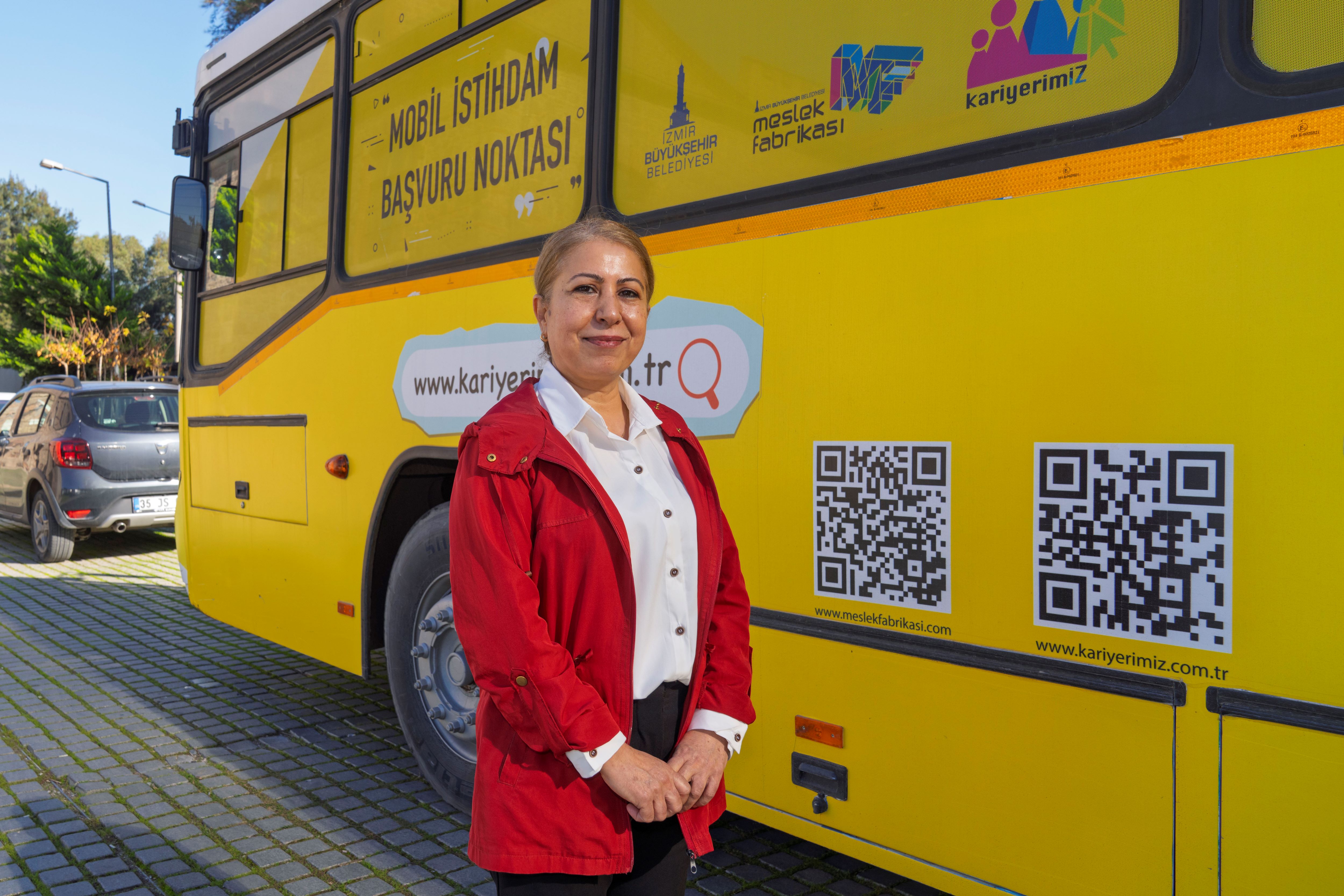 Adana’dan İzmir’e Geldi, Meslek Fabrikası Sayesinde Anında Iş Buldu! (3)