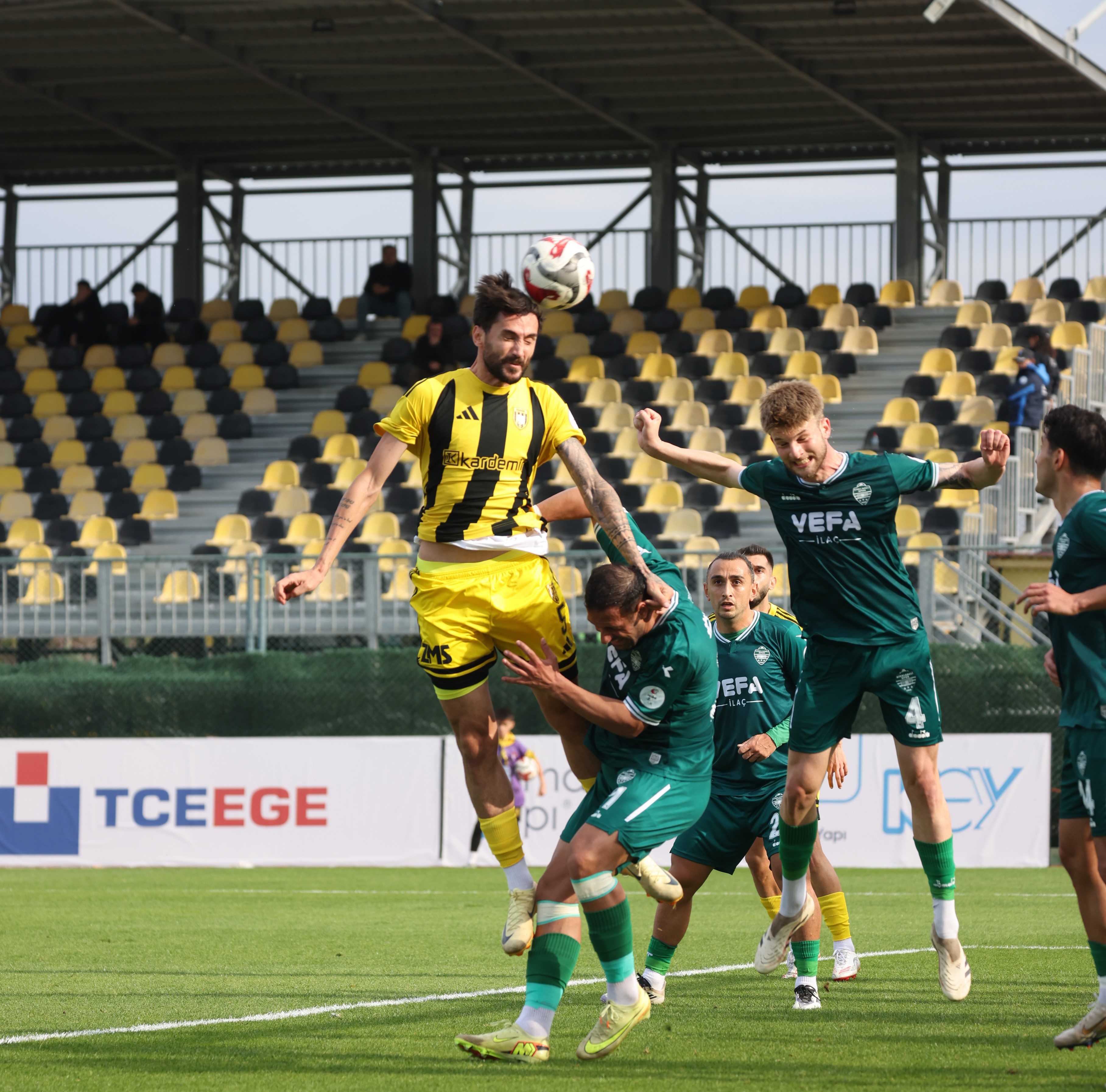 Aliağa Fk’dan Net Galibiyet Kırklarelispor’u 3 Geçti (5)