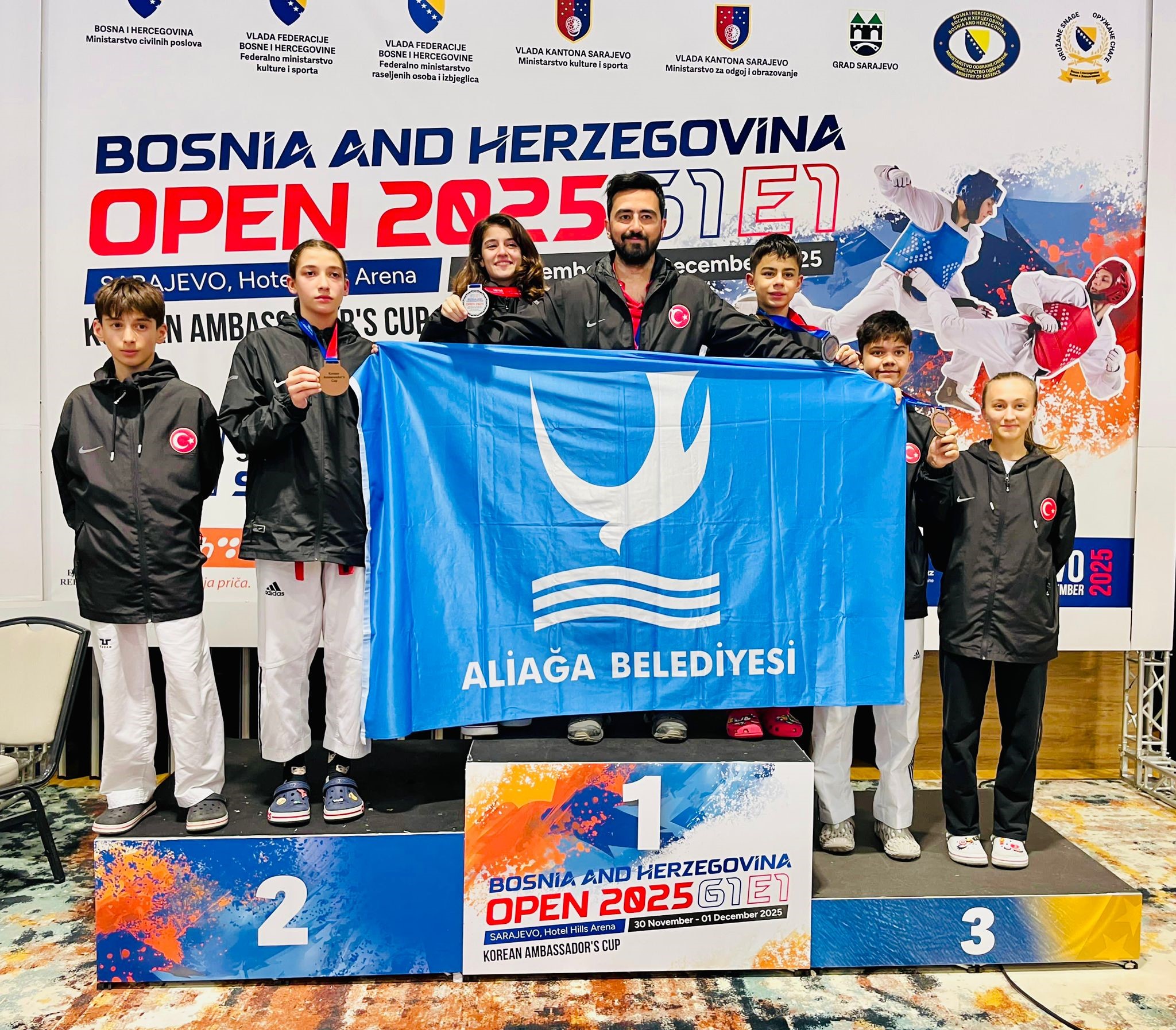 Aliağa’lı Taekwondocular Bosna’dan 4 Madalya Ile Döndü (2)