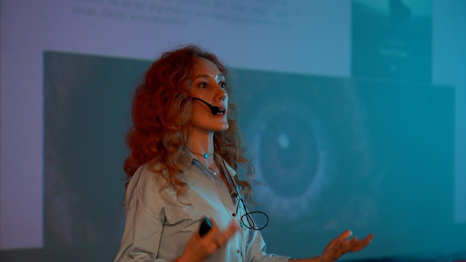 Atlas Pavyon’da Yapay Zeka Ve Dijital Sanat Konuşuldu (4)