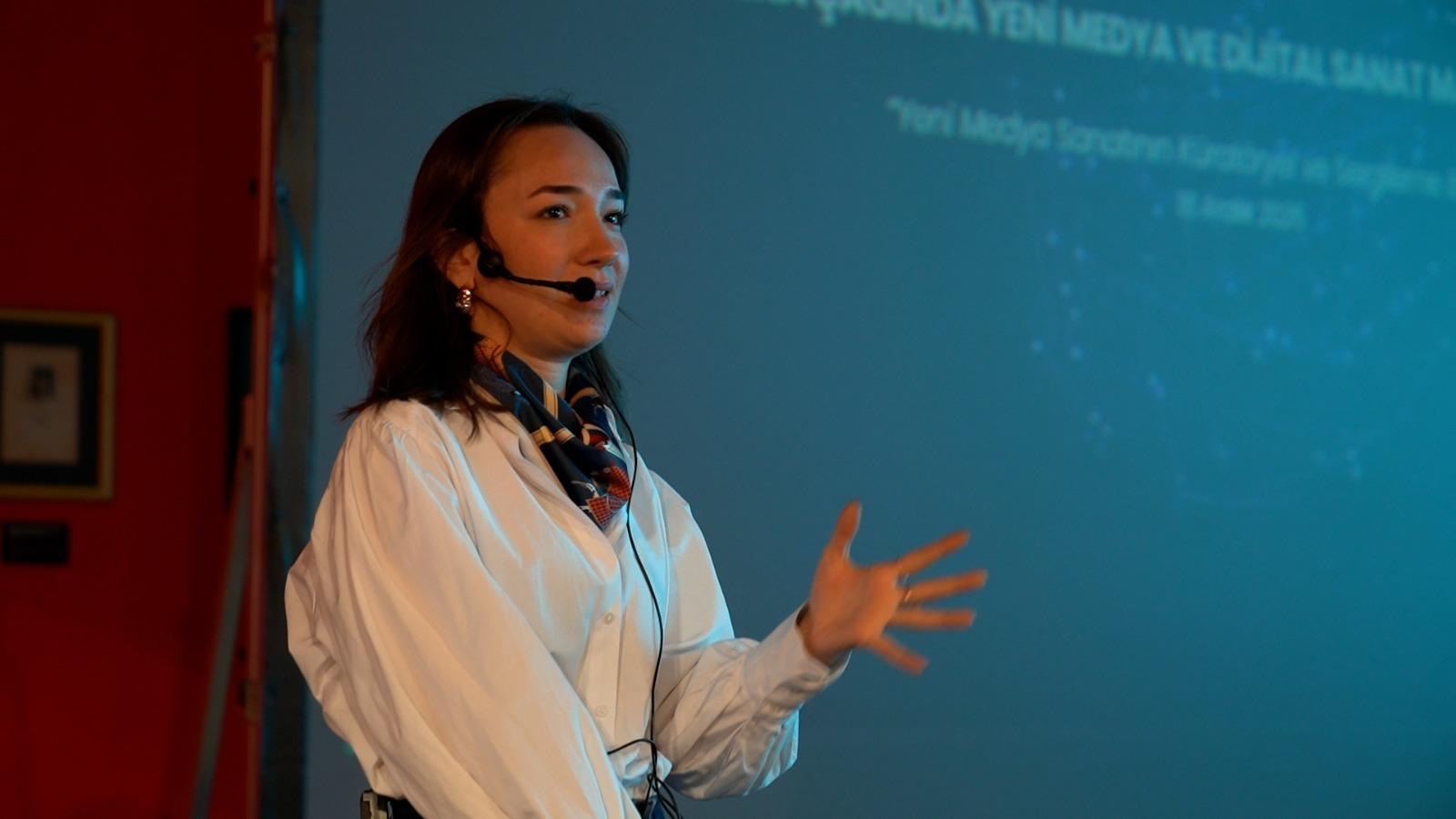 Atlas Pavyon’da Yapay Zeka Ve Dijital Sanat Konuşuldu (5)