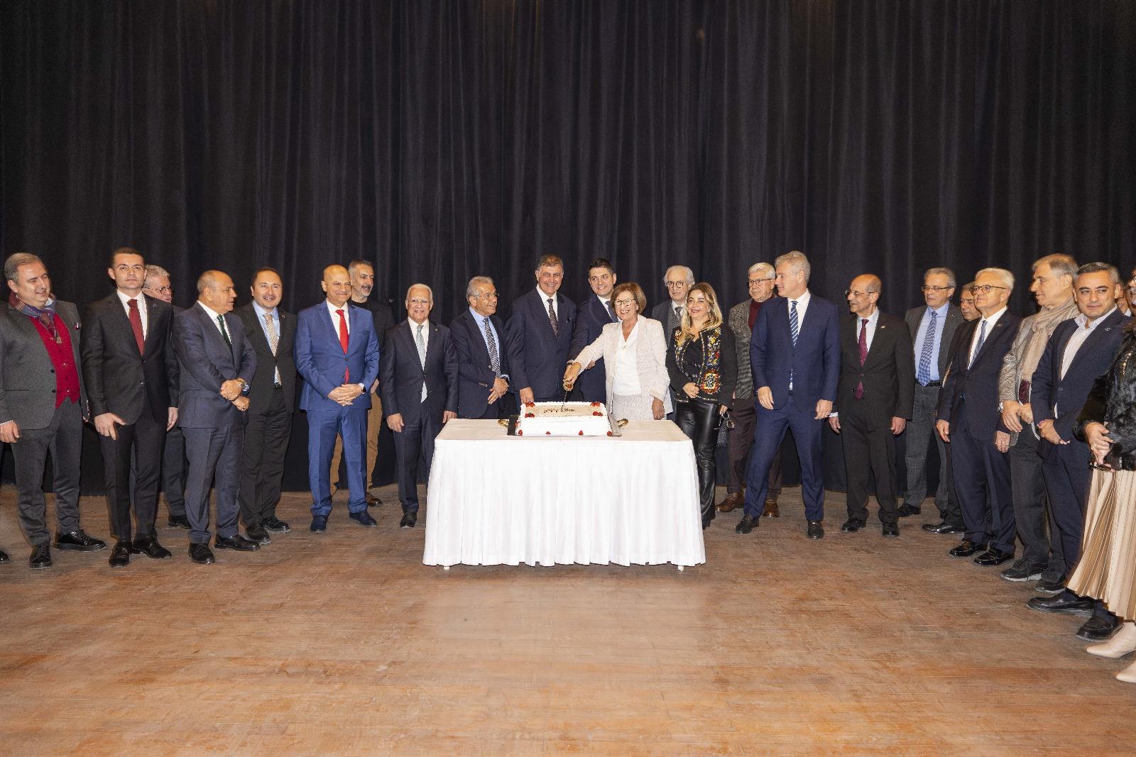 Başkan Tugay Açıkladı İzmir’de Gri Su Dönemi Başlıyor (1)