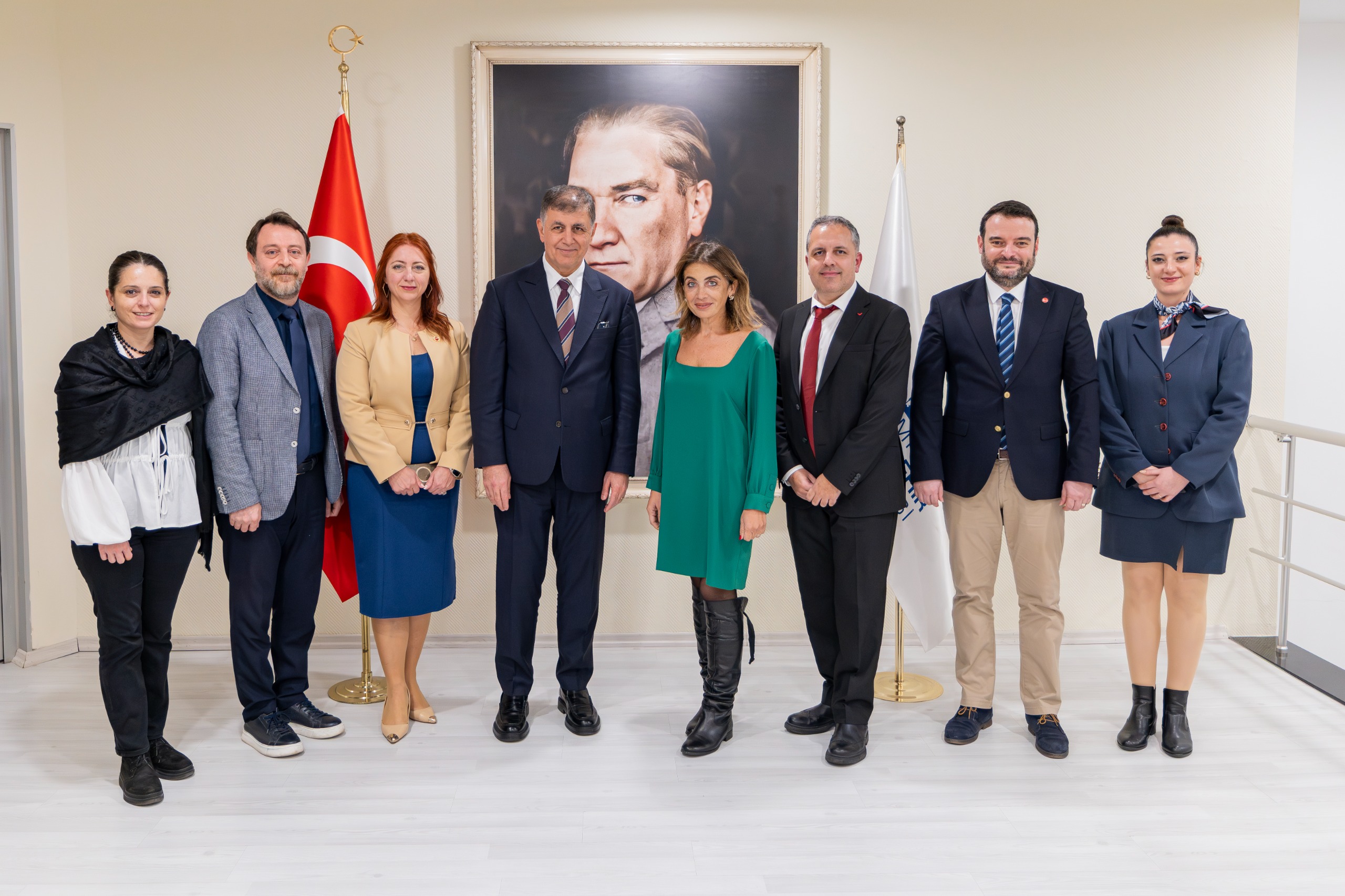 Başkan Tugay 'İzmir Turizmini Çok Daha Iyi Yerlere Taşıyacağız' (2)