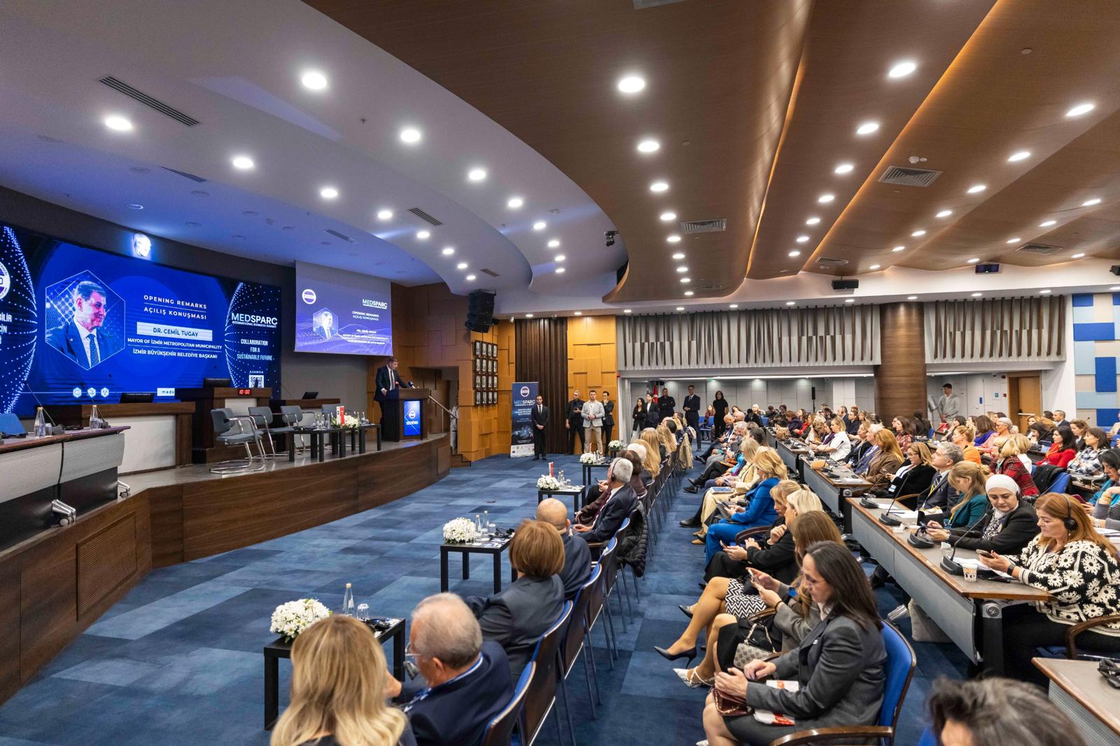 Başkan Tugay 'Kamuda Dönüşüm Olmadan Başarı Mümkün Değil' (1)