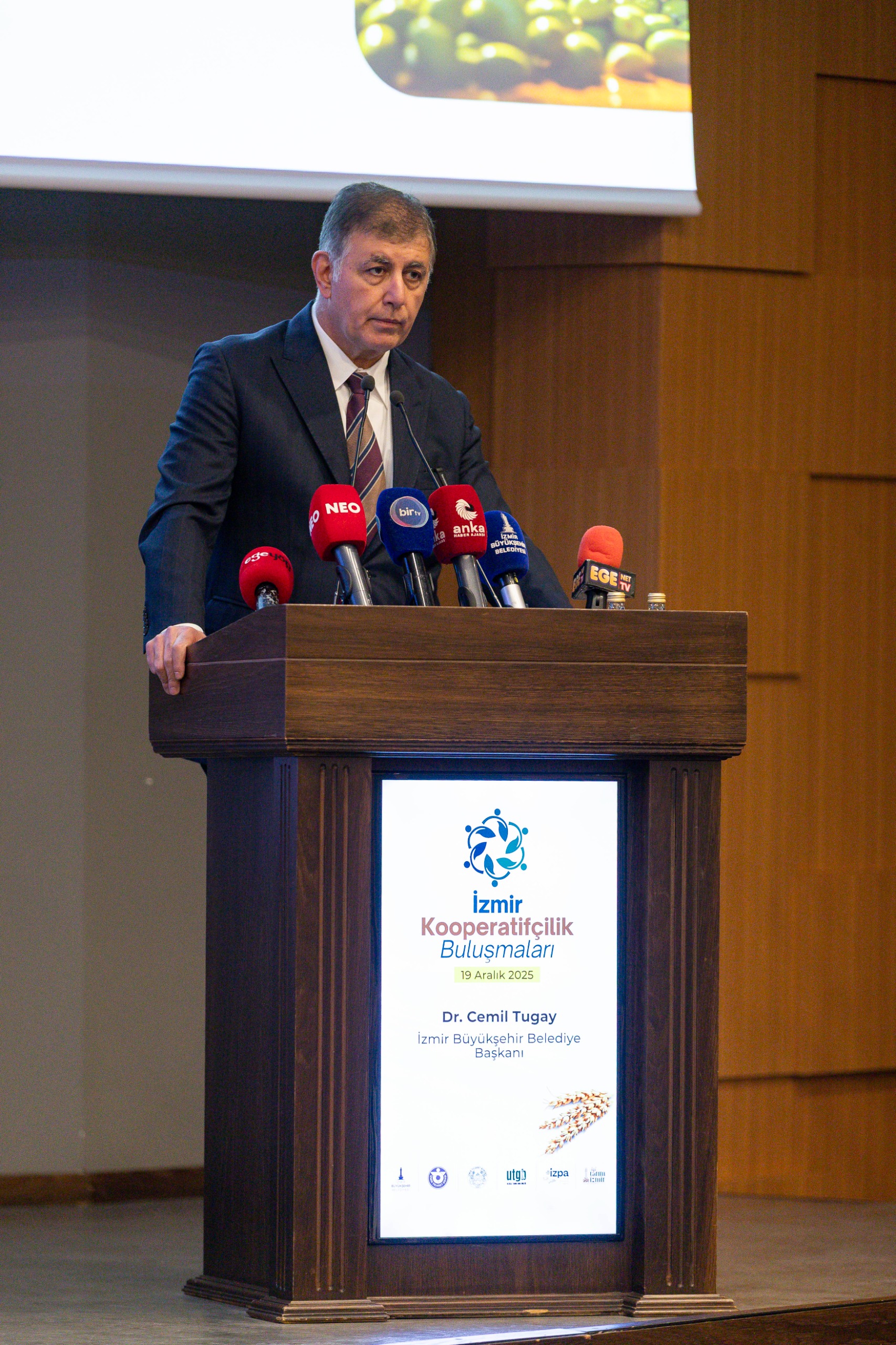 Başkan Tugay Kooperatiflerle Iş Birliği Çağrısı Yaptı Birlikte Olursak Tüm Sorunları Aşarız (1)