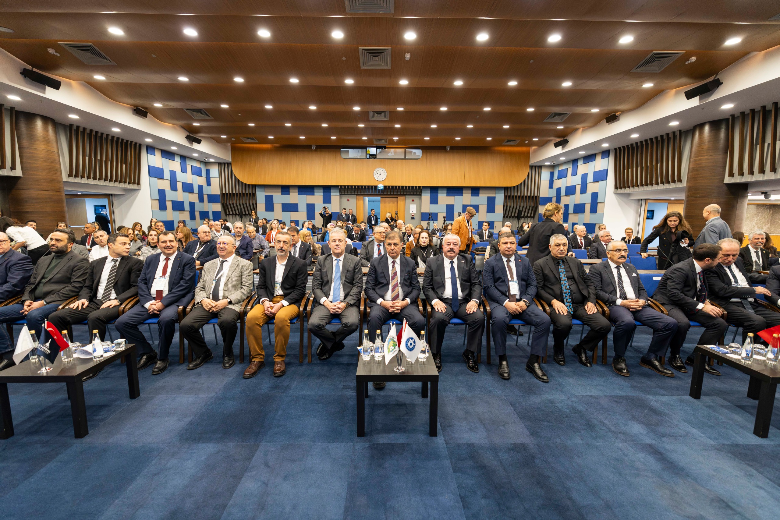 Başkan Tugay Kooperatiflerle Iş Birliği Çağrısı Yaptı Birlikte Olursak Tüm Sorunları Aşarız (4)