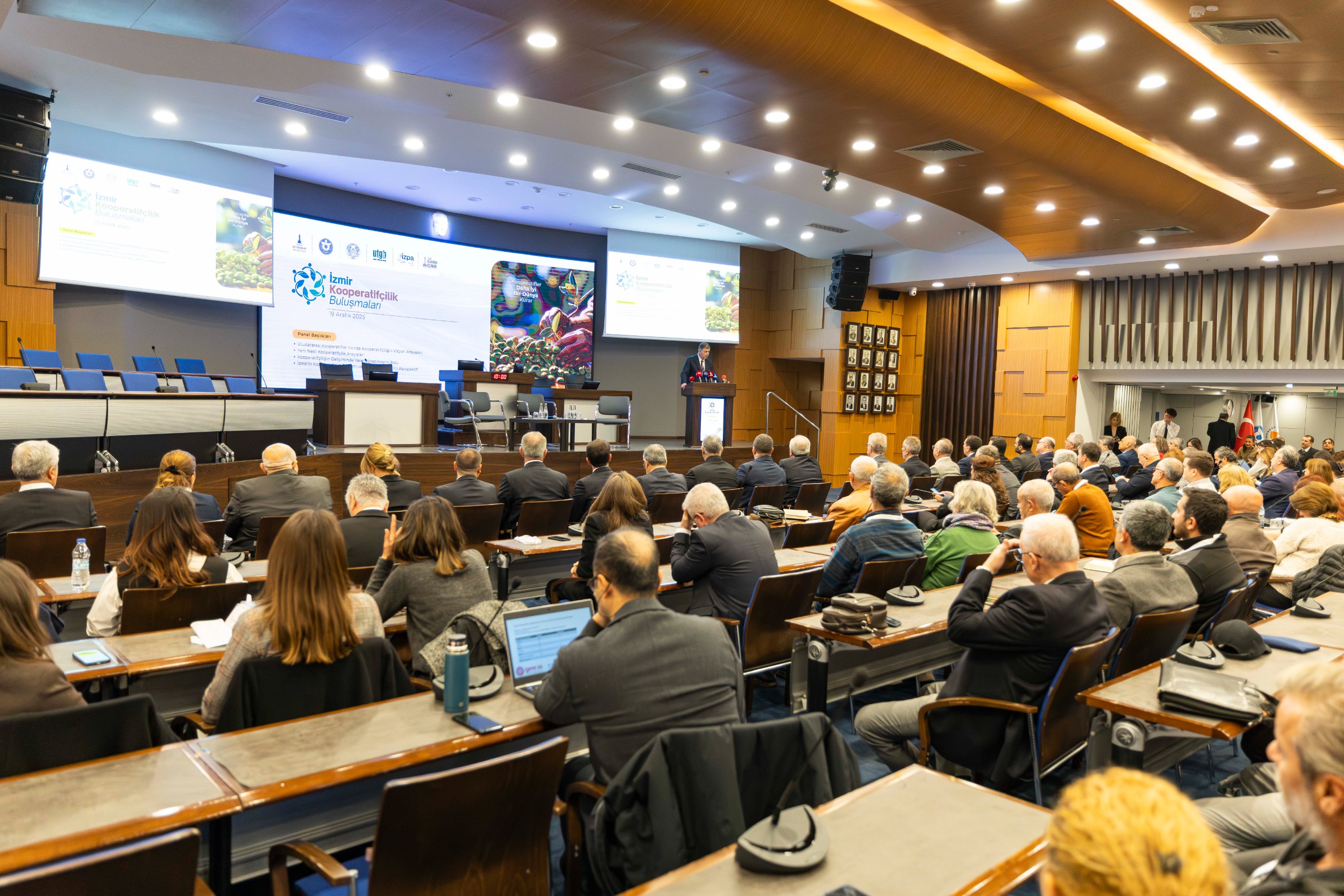 Başkan Tugay Kooperatiflerle Iş Birliği Çağrısı Yaptı Birlikte Olursak Tüm Sorunları Aşarız (9)