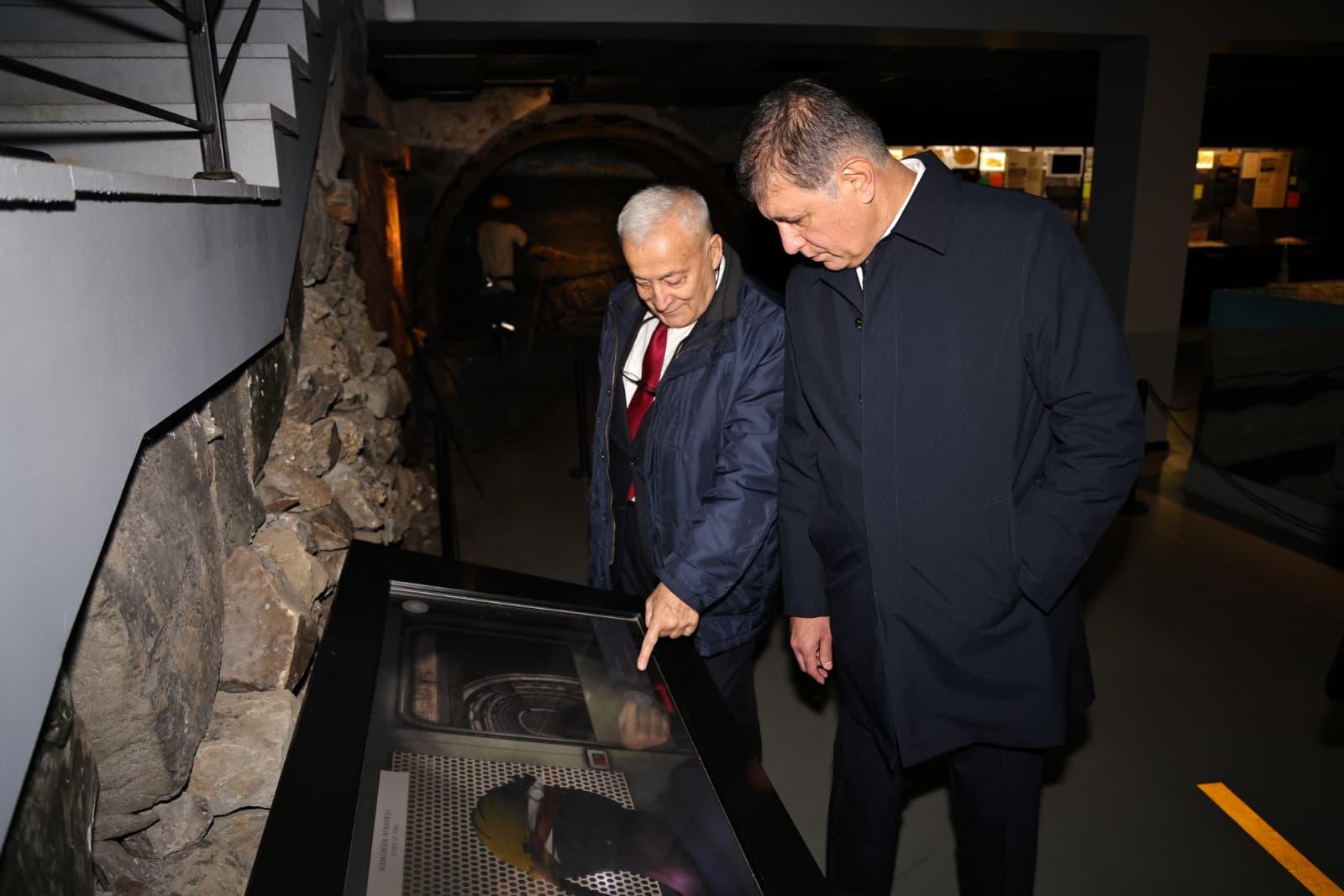 Başkan Tugay Zonguldak'ta 'Sağlıkta Yerel Yönetimlere Daha Çok Yetki Verilmeli' (9)