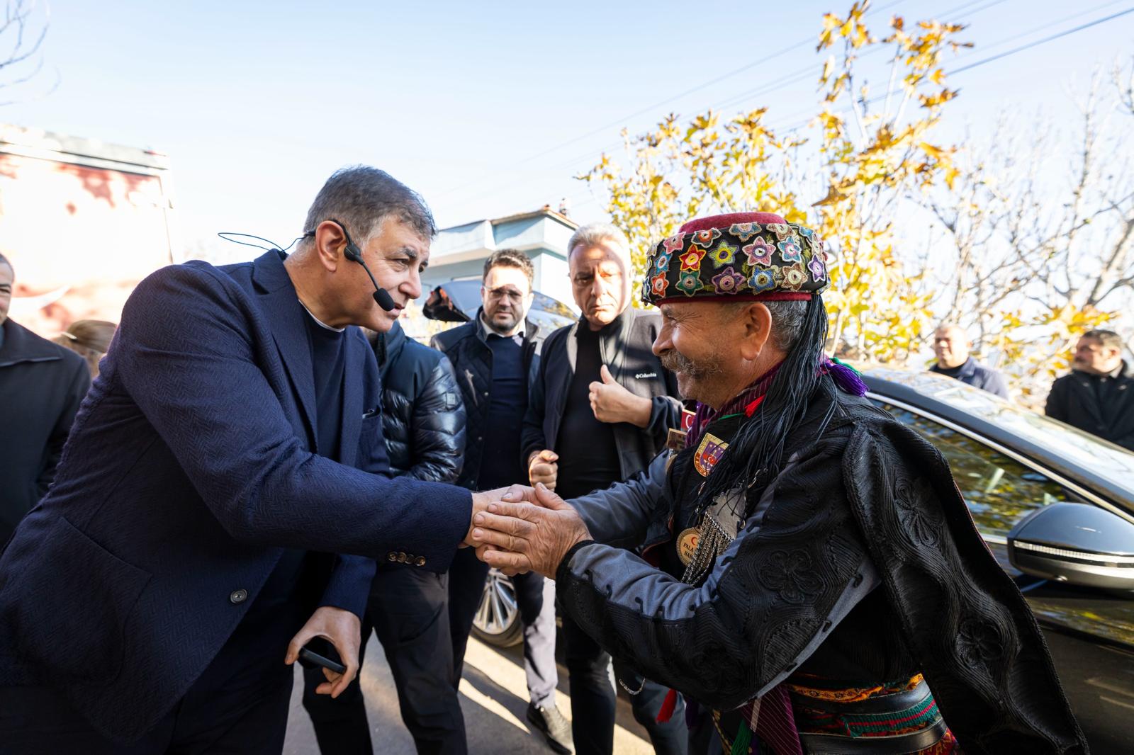 Başkan Tugay’dan Yoğun Bakımdaki Gülşah Durbay’a Şiirli Destek (9)