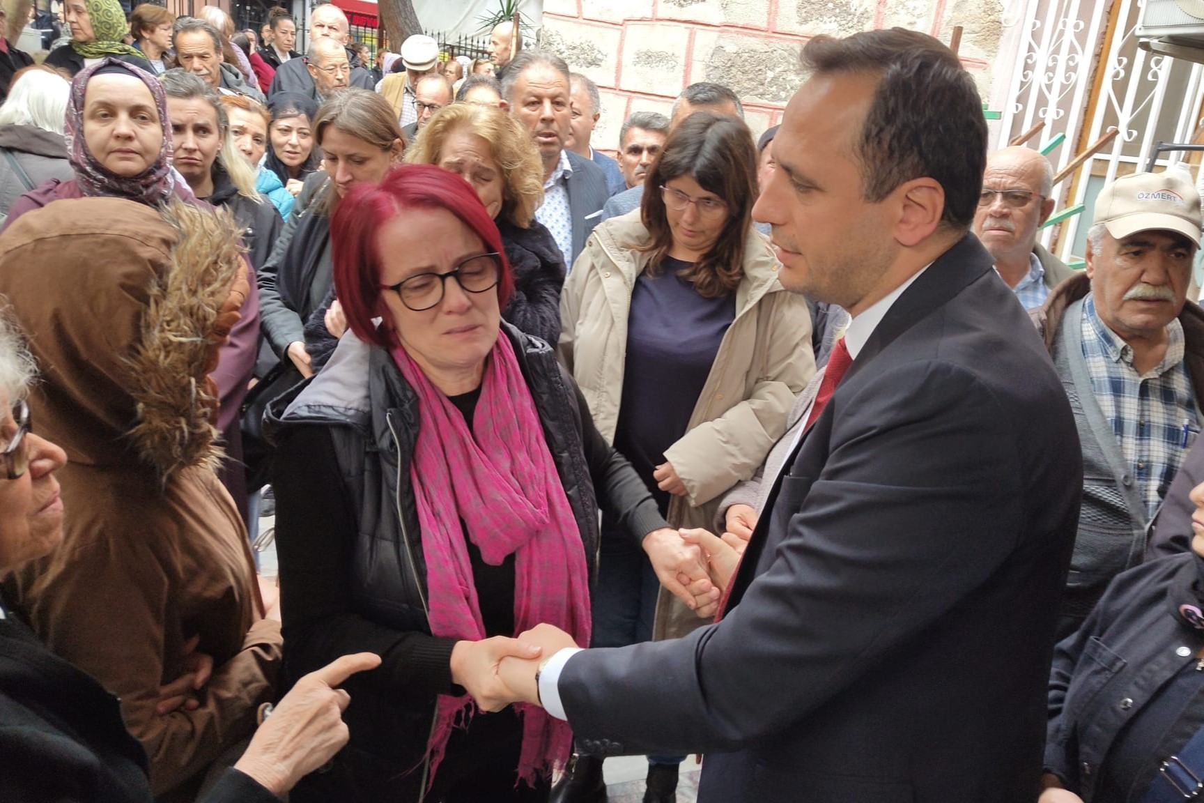 Bornova, Duayen Muhtarını Uğurladı (2)-1