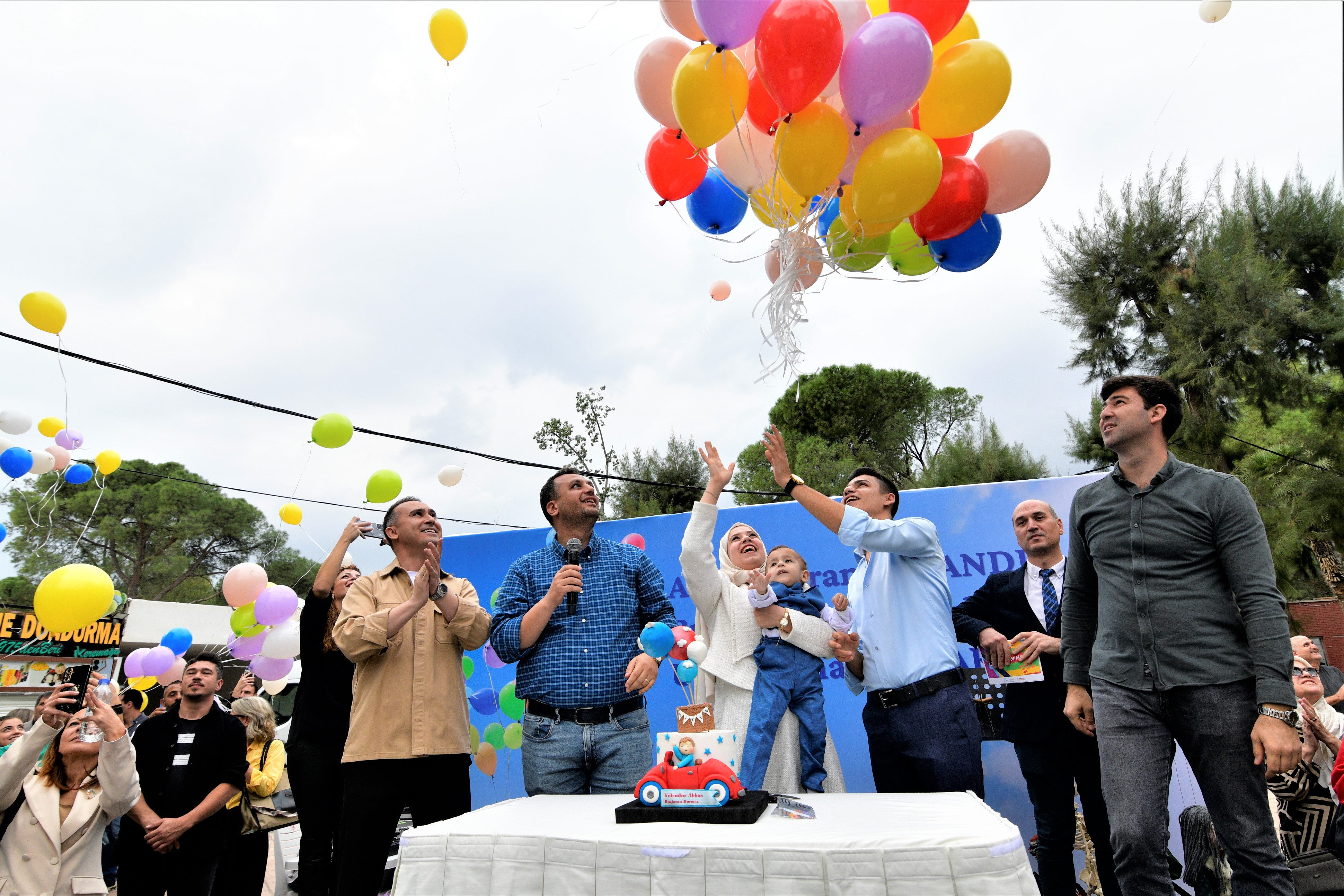 Bornova’da Umut Gökyüzüne Yükseldi (2)