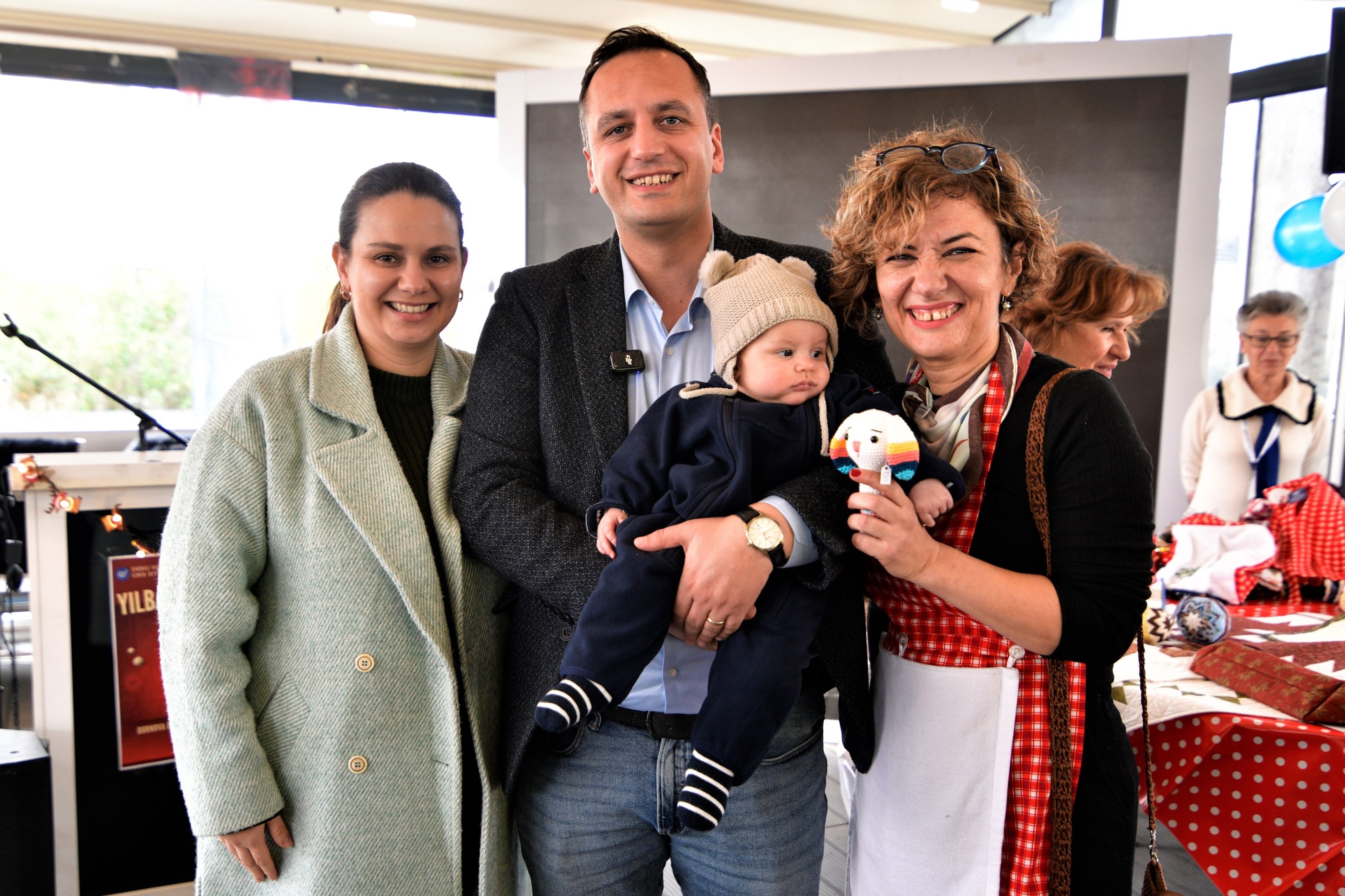 Bornova’da Yılbaşı Öncesi Dayanışma Buluşması (2)