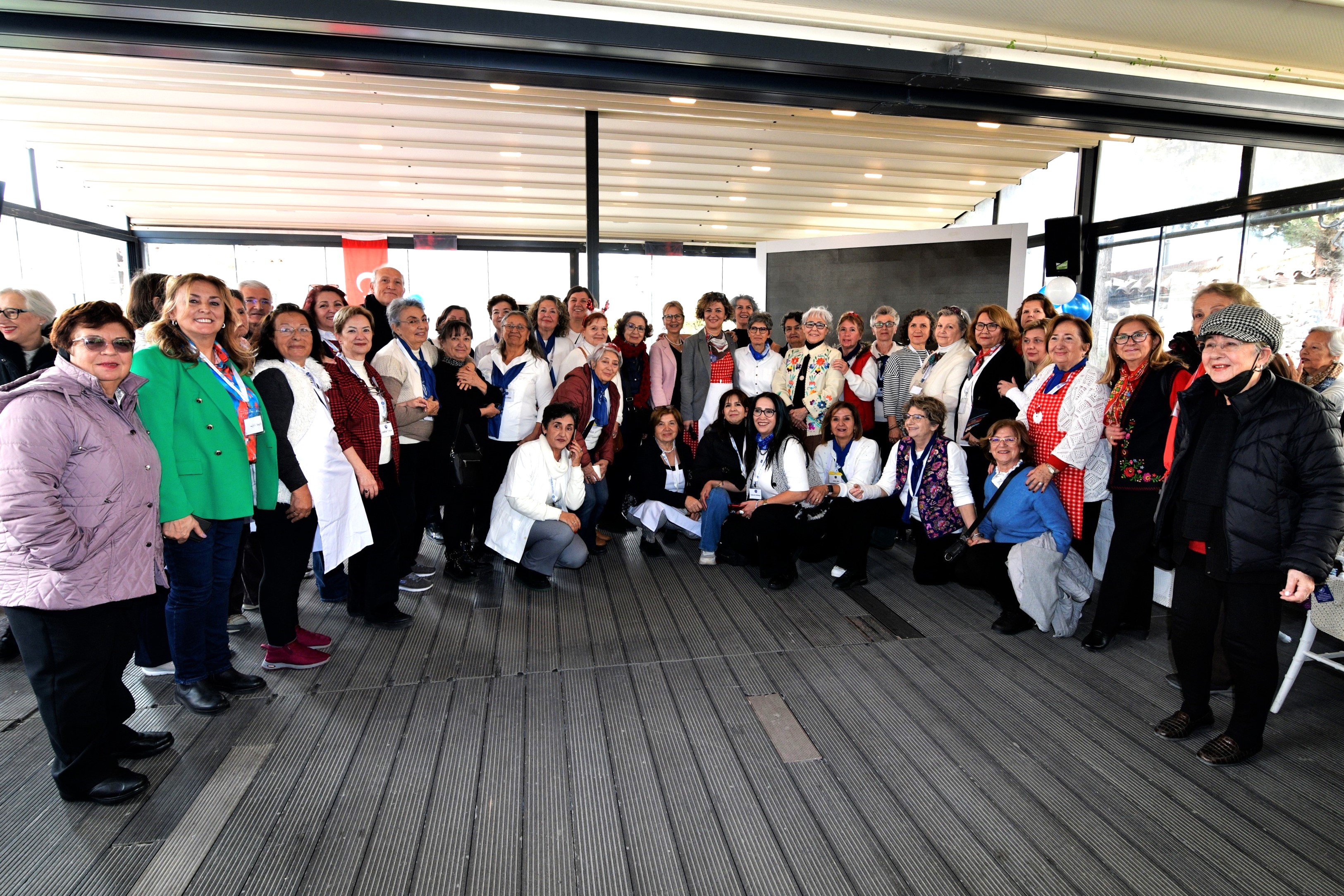 Bornova’da Yılbaşı Öncesi Dayanışma Buluşması (3)