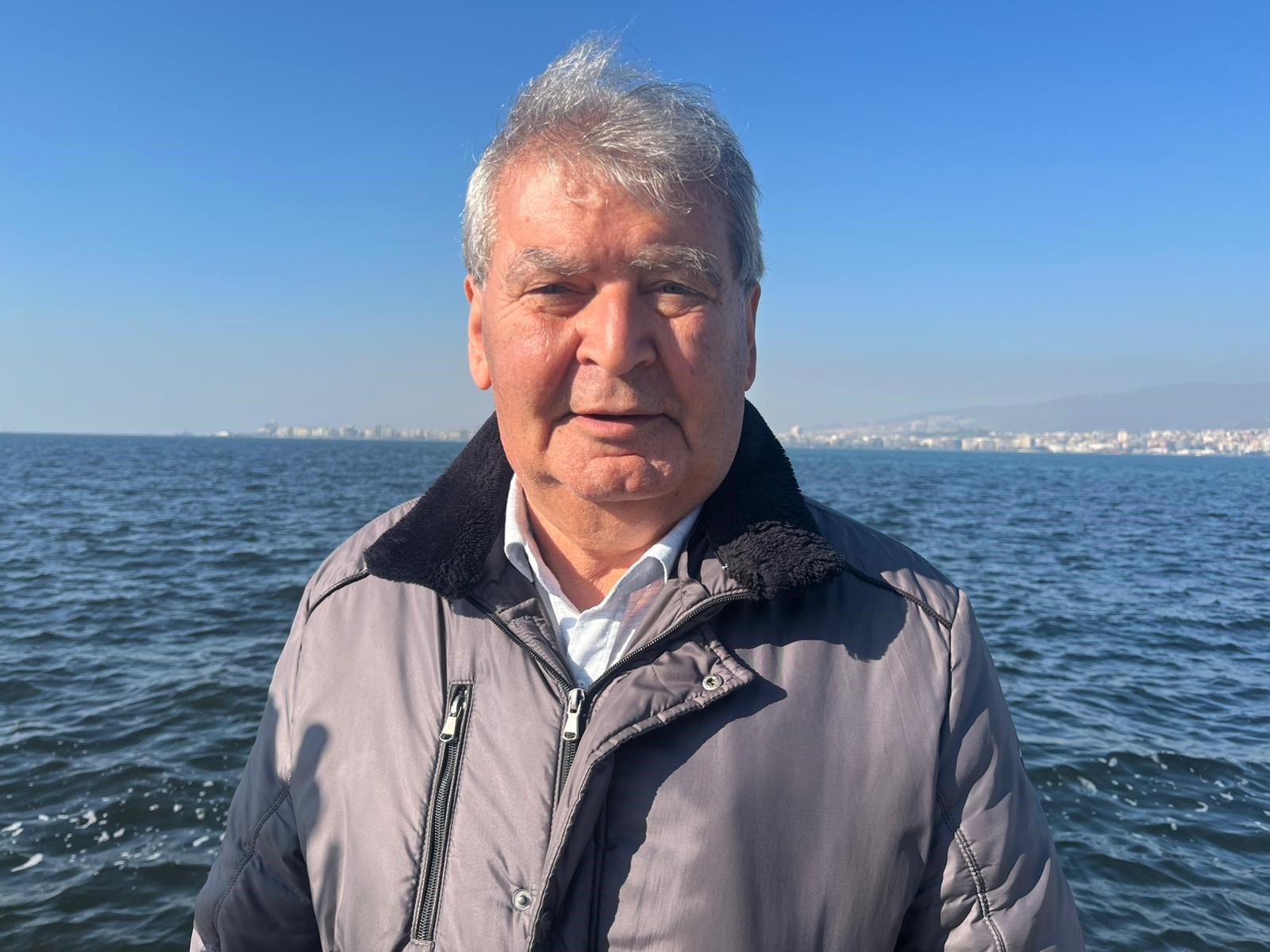 Bostanlı Sahilinde Şok Görüntü 'Yeşil İstila' (4)