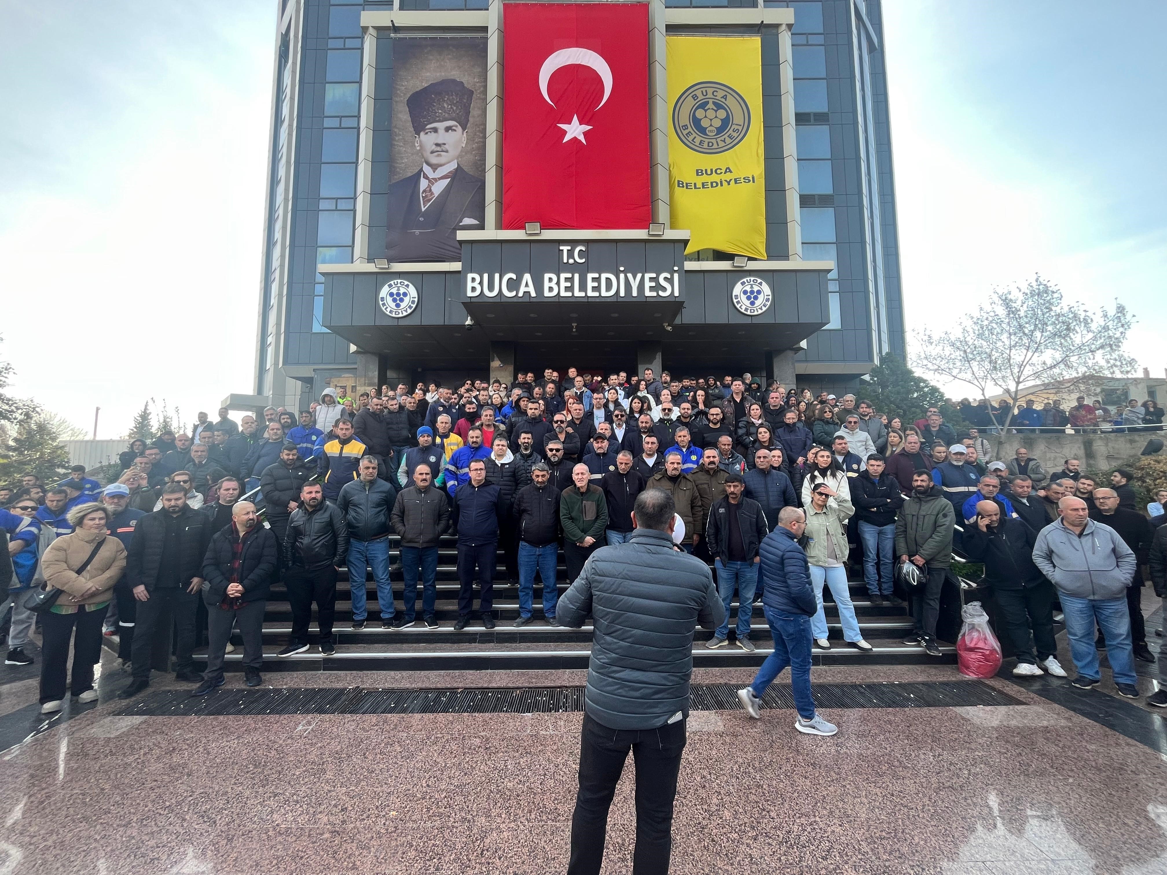 Buca’da 2 Bin Işçi Iş Bıraktı 'Çöp Dağlarının Sorumlusu Biz Değiliz' (4)