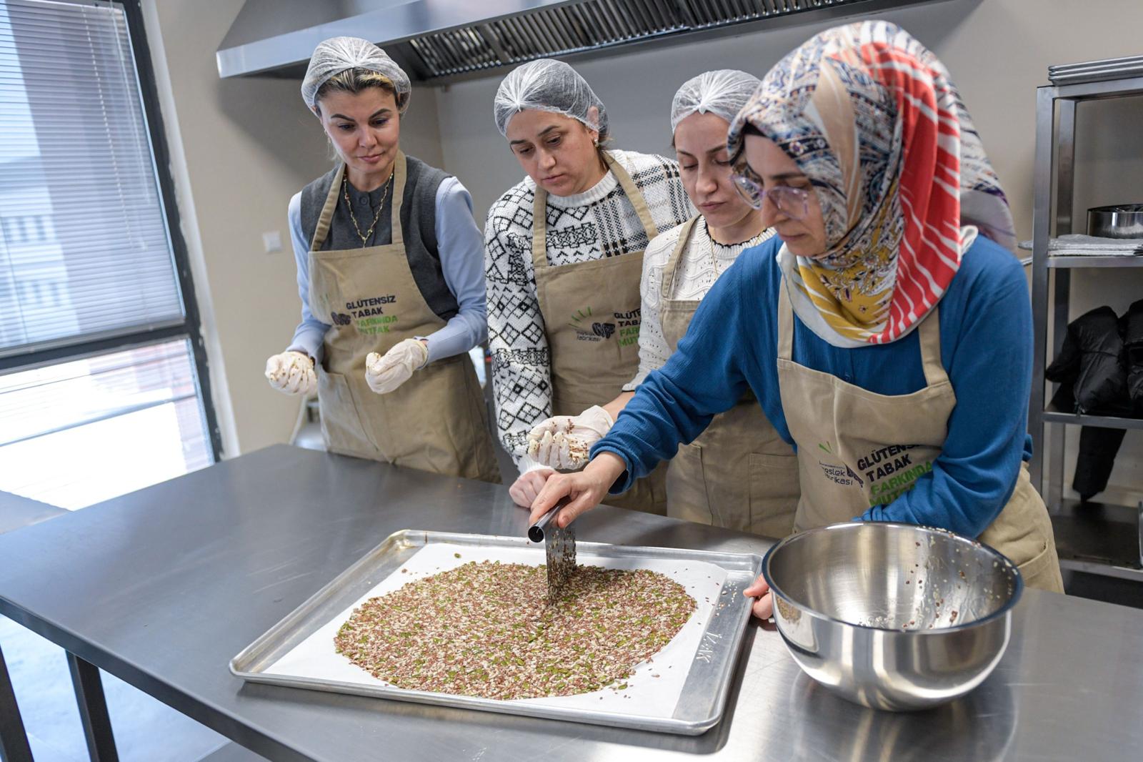 Büyükşehir’den Çölyaklı Çocuklara Yeni Yıl Sürprizi (1)