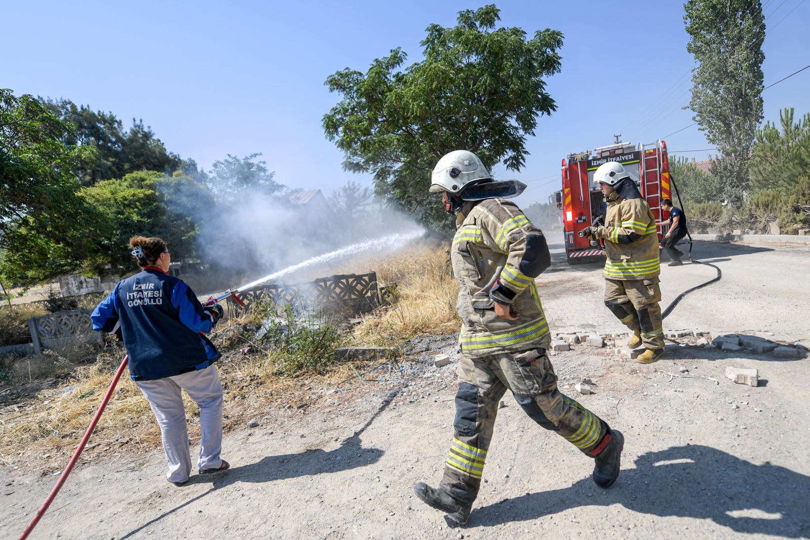 Büyükşehir’in Tanker Hamlesi Sayesinde Felaketler Önlendi (4)