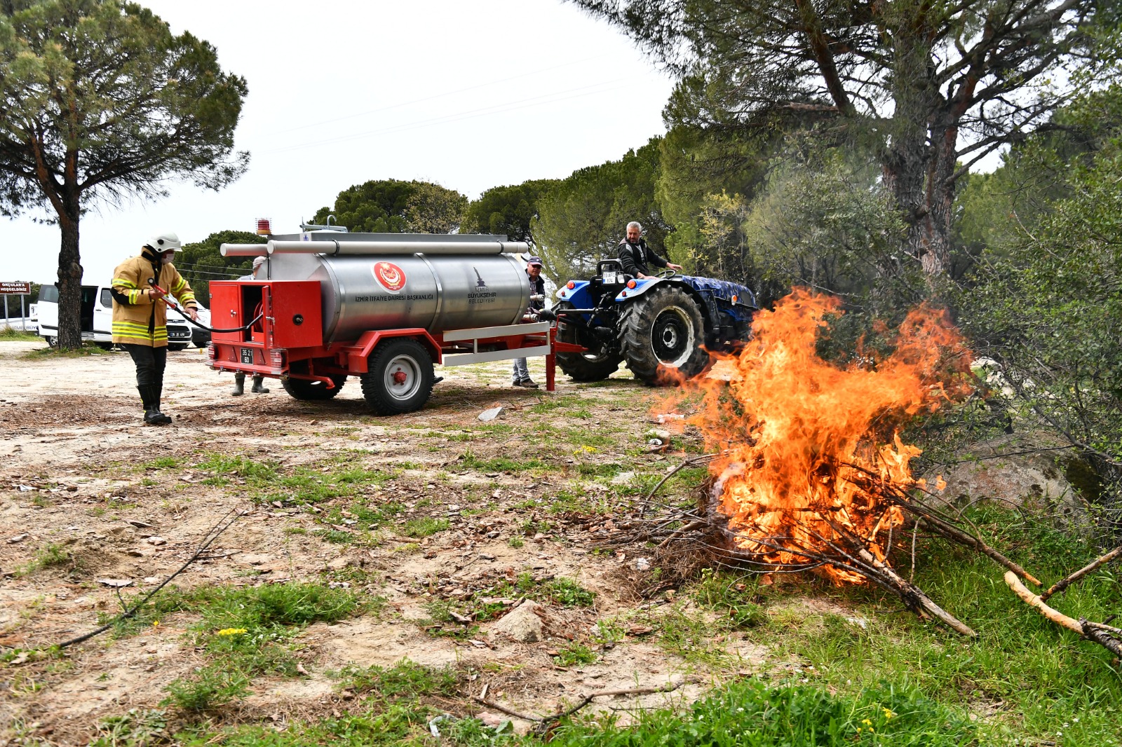 Büyükşehir’in Tanker Hamlesi Sayesinde Felaketler Önlendi (5)