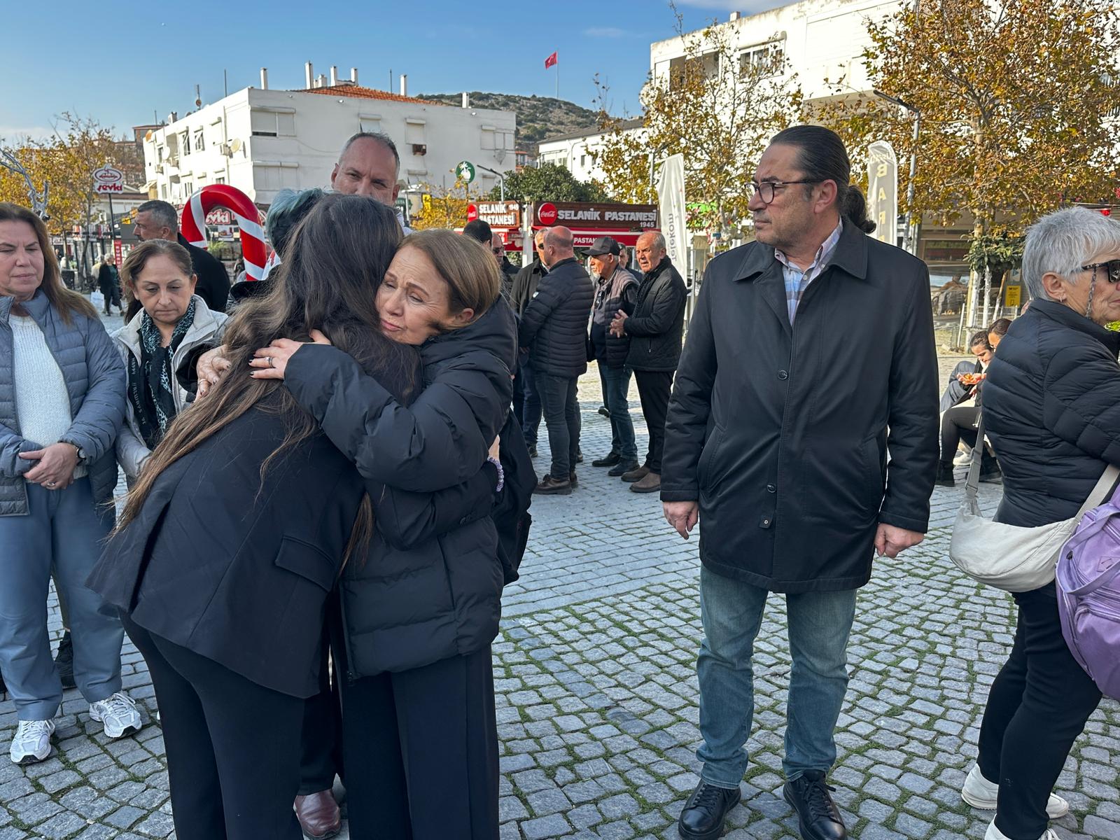 Çeşme’de Gülşah Durbay Hayır Yemeği Ve Dualarla Anıldı (1)