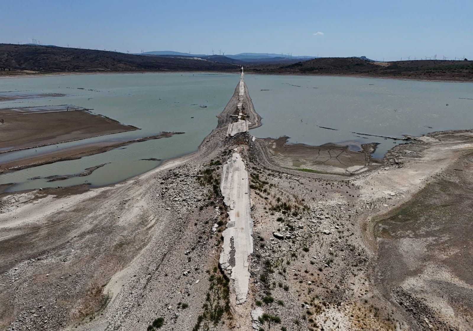 Çeşme’de Rekor Yağış Barajı Dolduramadı! Kutlu Aktaş Barajı Kuruma Noktasında