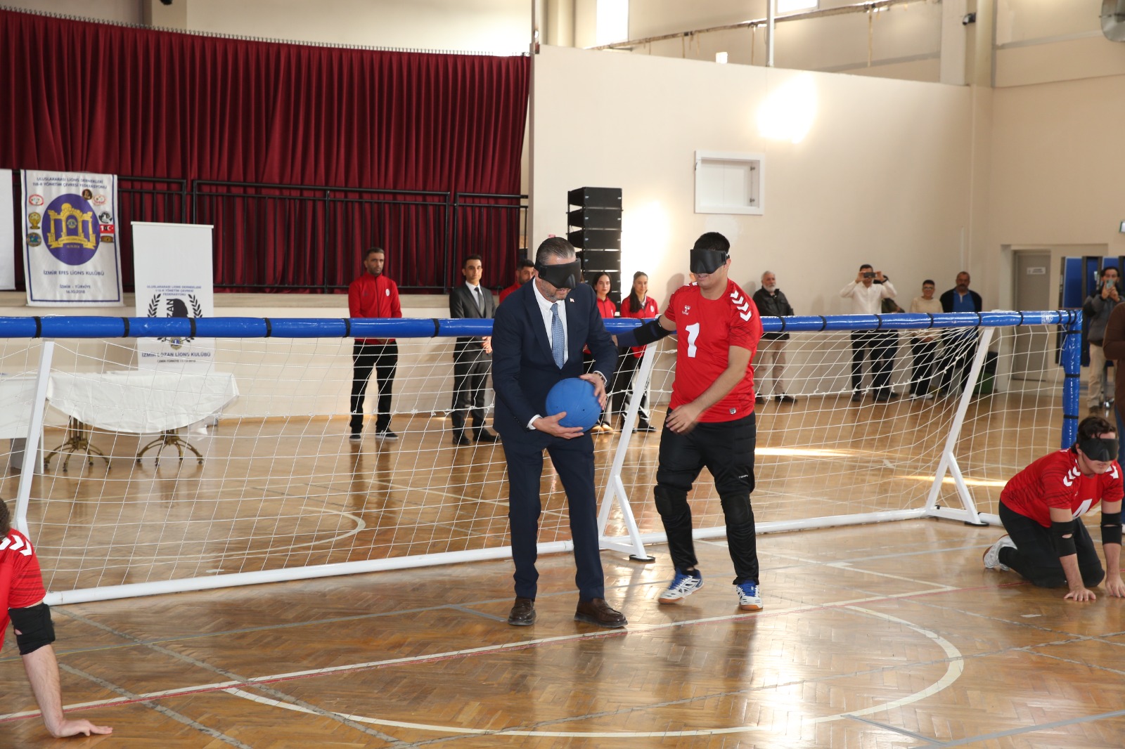 Çiğli’de Alkışlar Hiç Susmadı! Turnuva Yürekleri Isıttı (5)