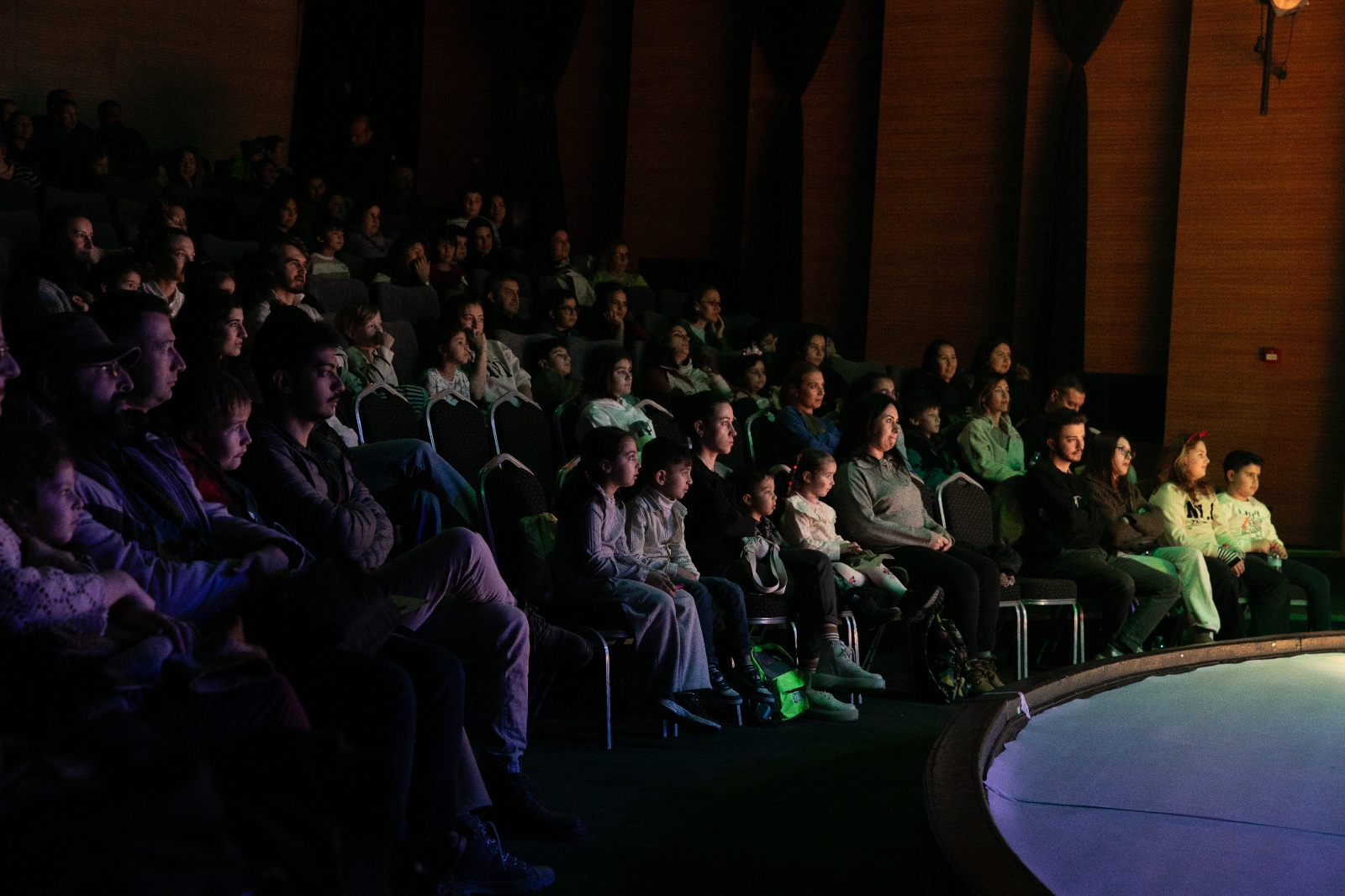 Don Kişot İzmir’de Kapalı Gişe Sahnelendi (2)