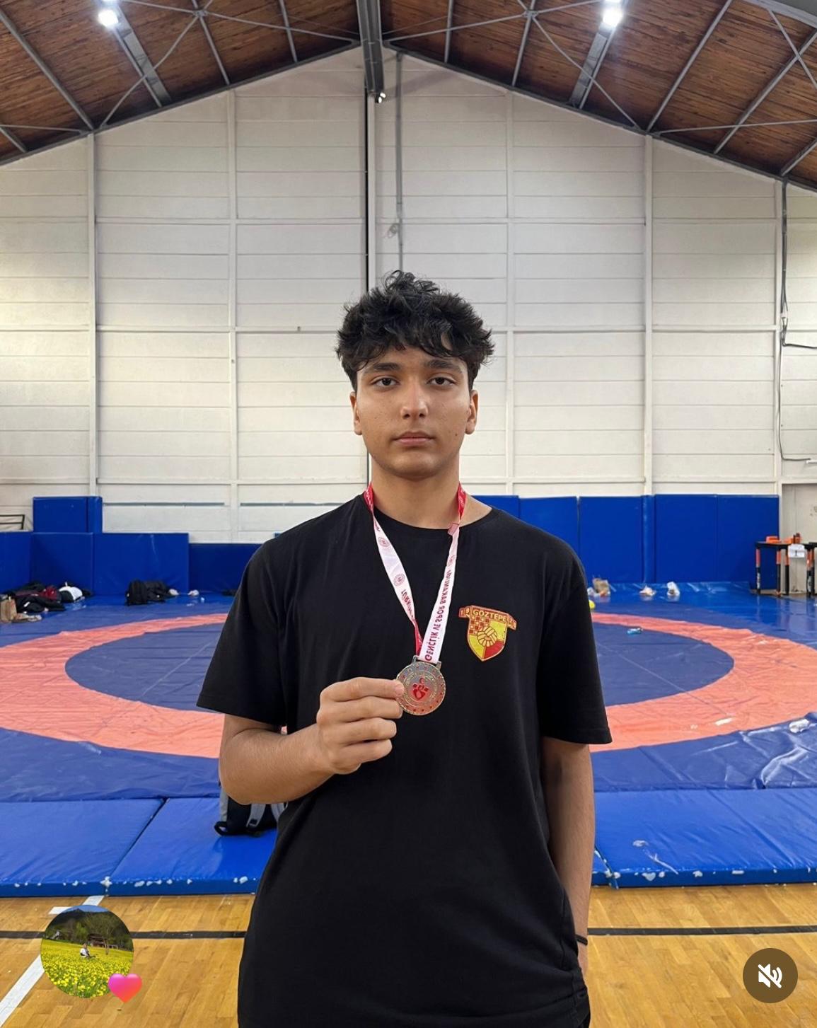 Dr.güngör Özbek Anadolu Lisesi Spor (3)