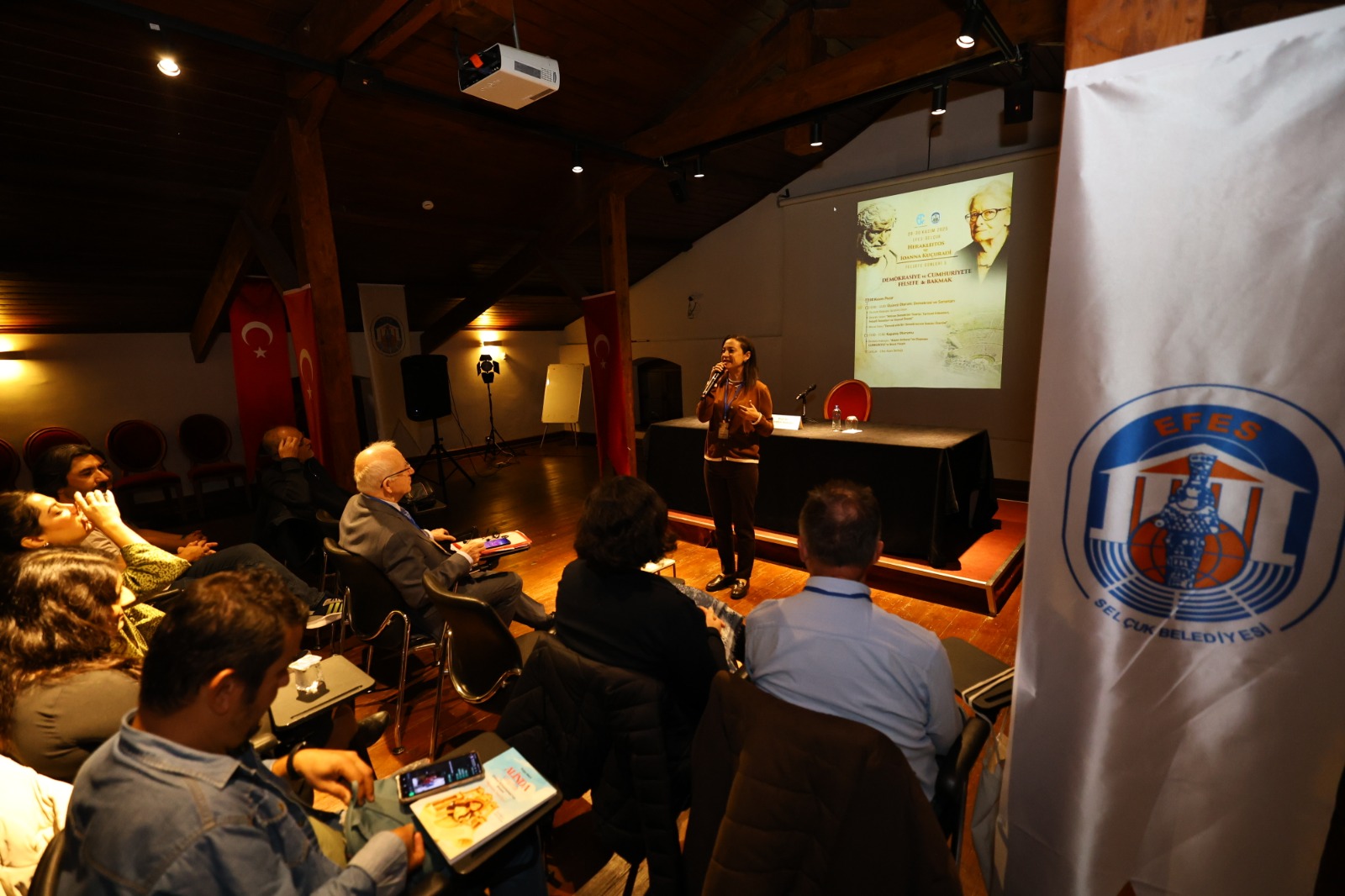 Efes Selçuk’ta Felsefe Günleri Işığında Tartışma (3)