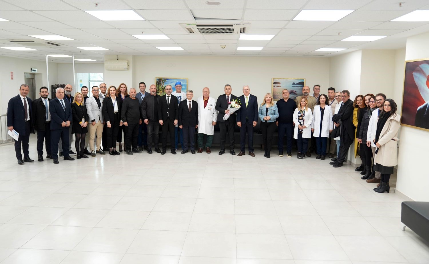 Ege Üniversitesi Çocuk Hastanesi Yerinde Yeniden Inşa Edilecek (3)