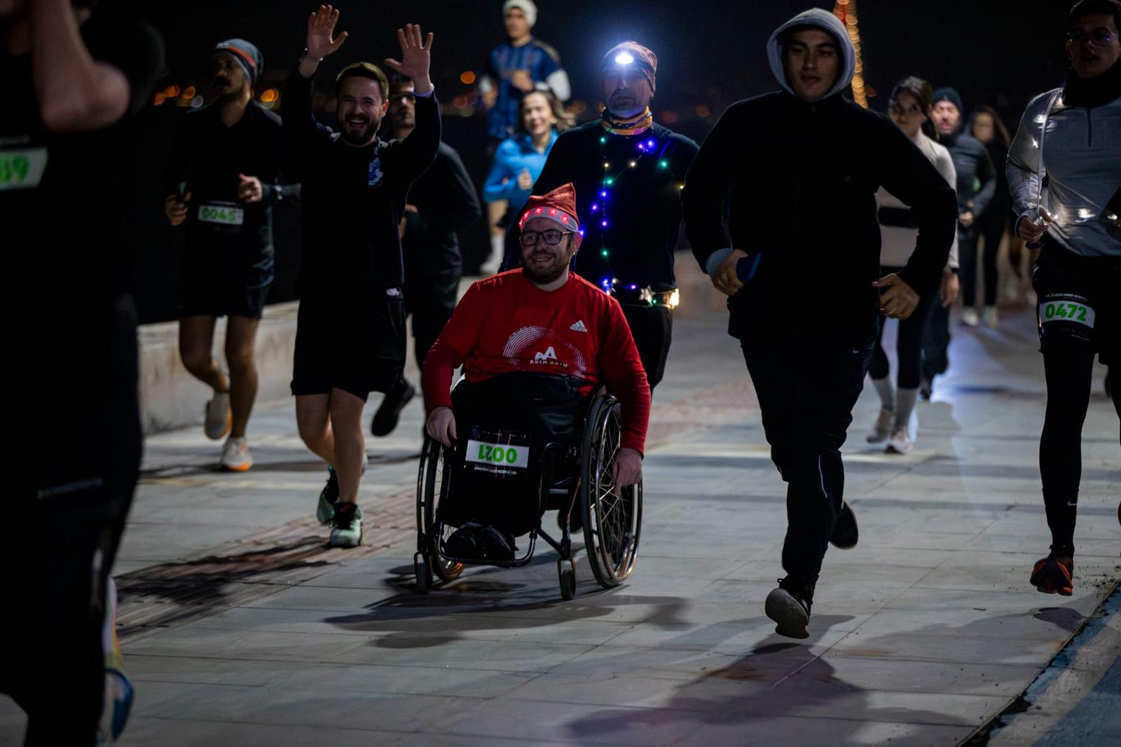 En Uzun Geceyi İzmirliler Işıklarıyla Aydınlattı (14)