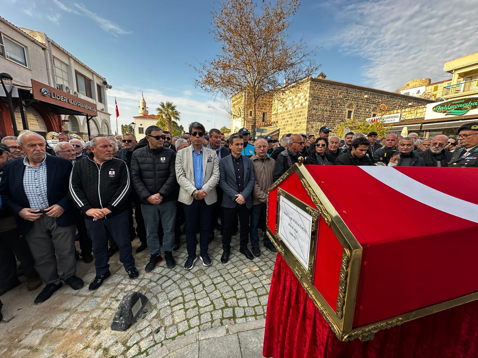 Faik Tütüncüoğlu Son Yolculuğuna Uğurlandı (1)