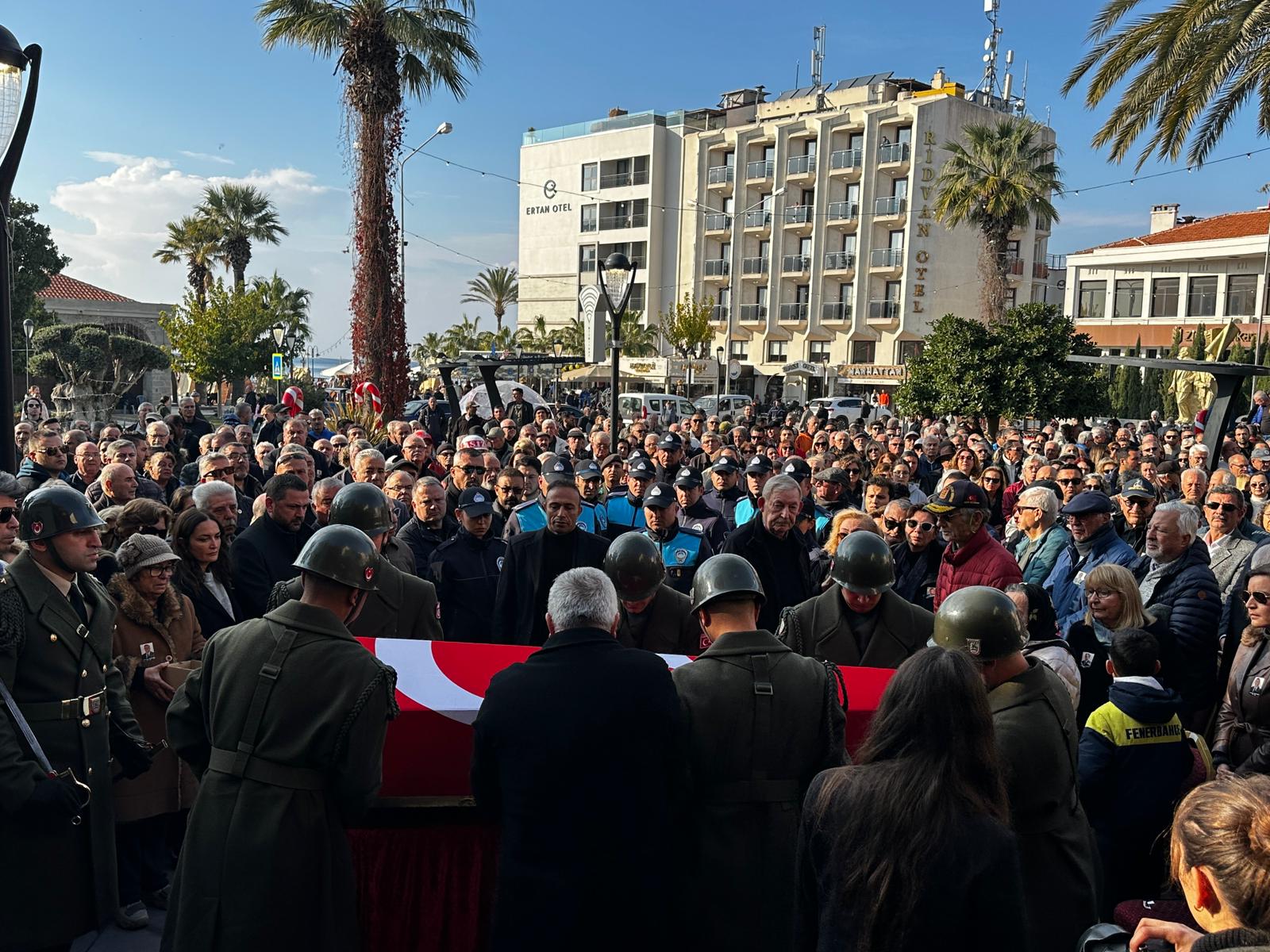 Faik Tütüncüoğlu Son Yolculuğuna Uğurlandı (4)
