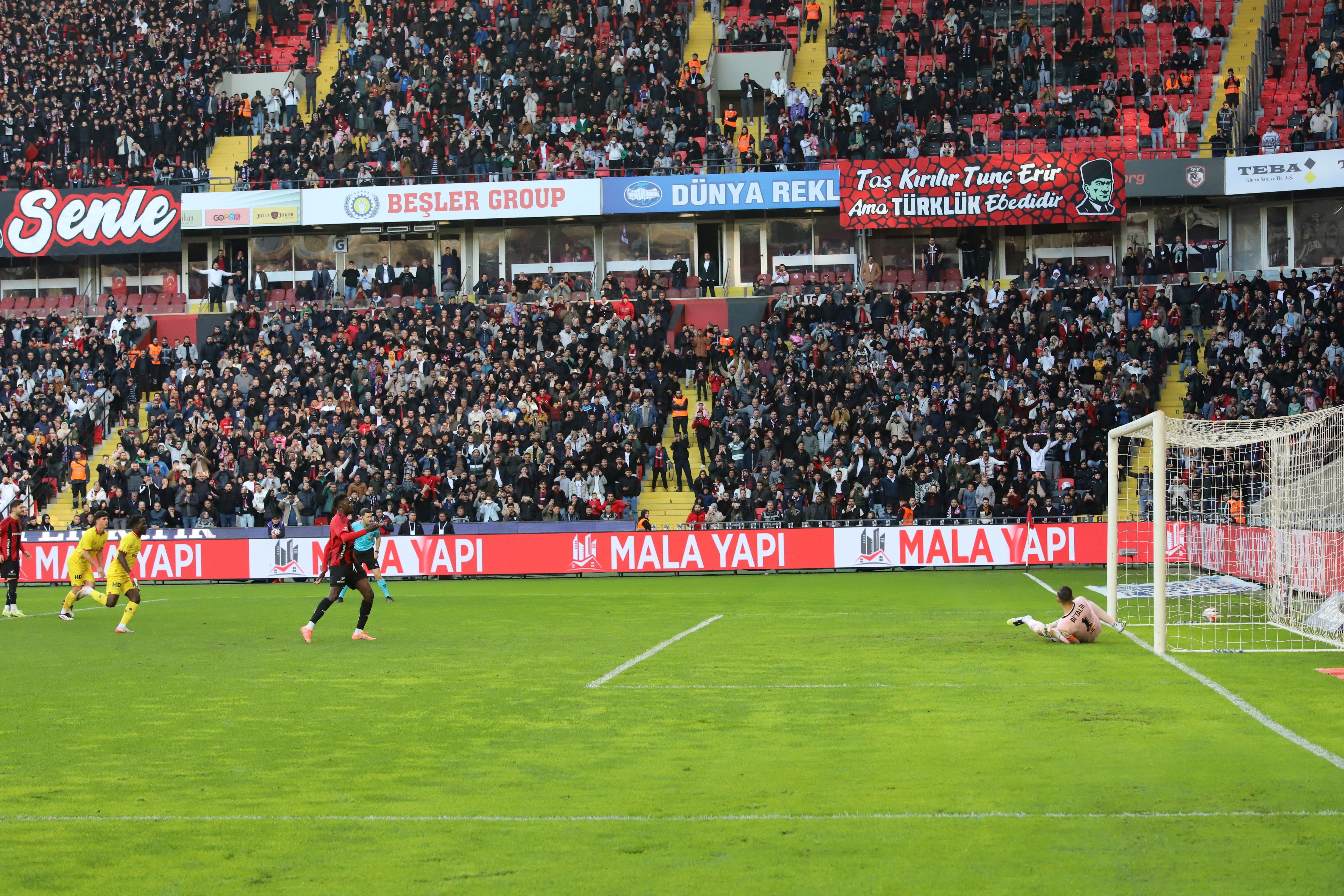 Göztepe Deplasmanda Durdurulamıyor 3’Te 3 Yaptı! (3)