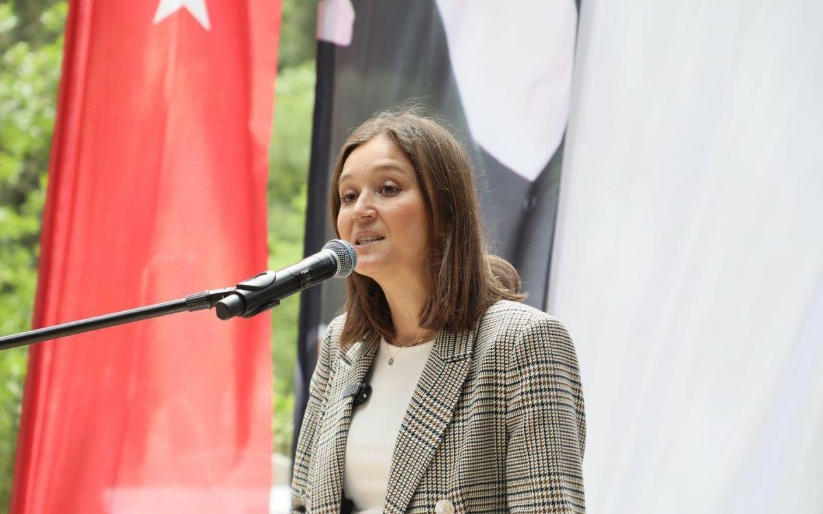 Gülşah Durbay Kimdir Şehzadeler Belediye Başkanı Gülşah Durbay Kaç Yaşındaydı, Hastalığı Neydi (1)