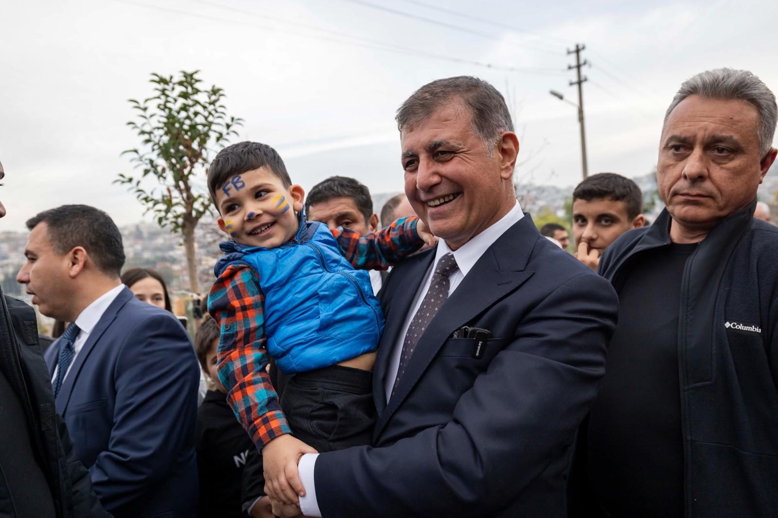 Güzel İzmir Hareketi Ballıkuyu’ya Yeni Park Kazandırdı (11)