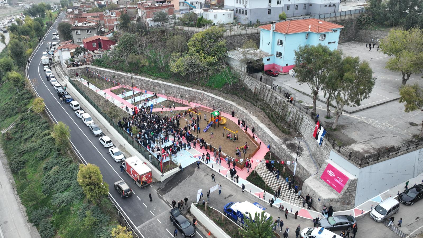 Güzel İzmir Hareketi Ballıkuyu’ya Yeni Park Kazandırdı (4)