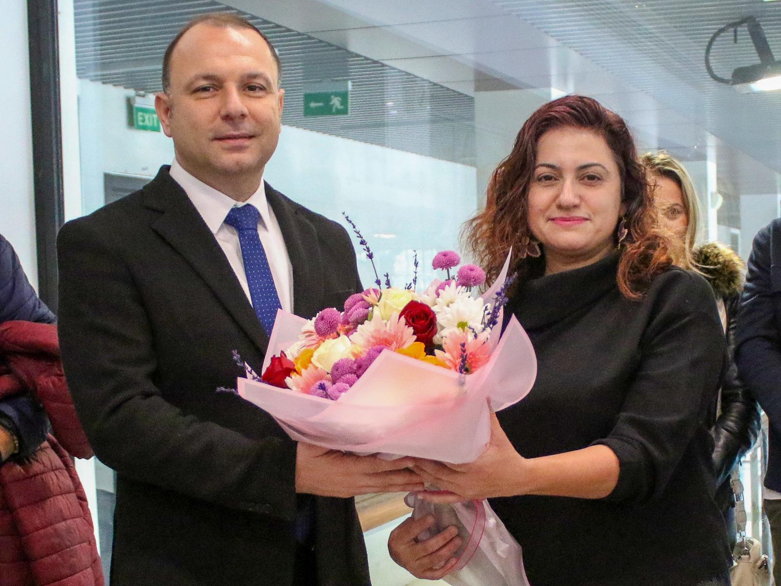 Havuz İzmir’de Duygulandıran Etkinlik 'Sevgi Varsa Engel Yoktur' (1)