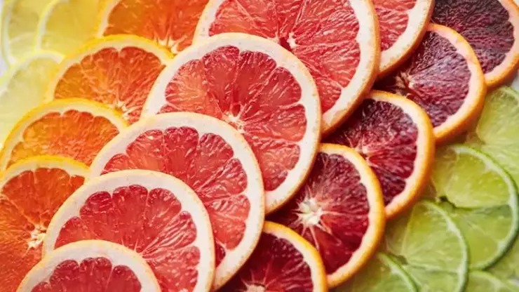 İlaç Kullananlar Dikkat! Doktorların 'Asla Birlikte Almayın' Dediği Meyve (1)