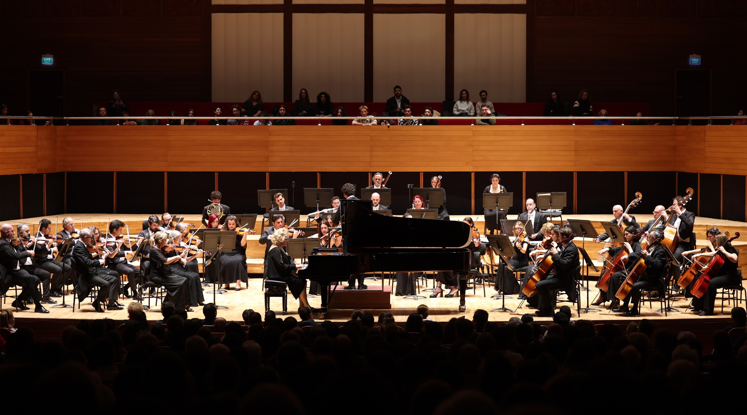 İsmet İnönü, Mozart’ın Büyüleyici Eserleriyle Anıldı (5)